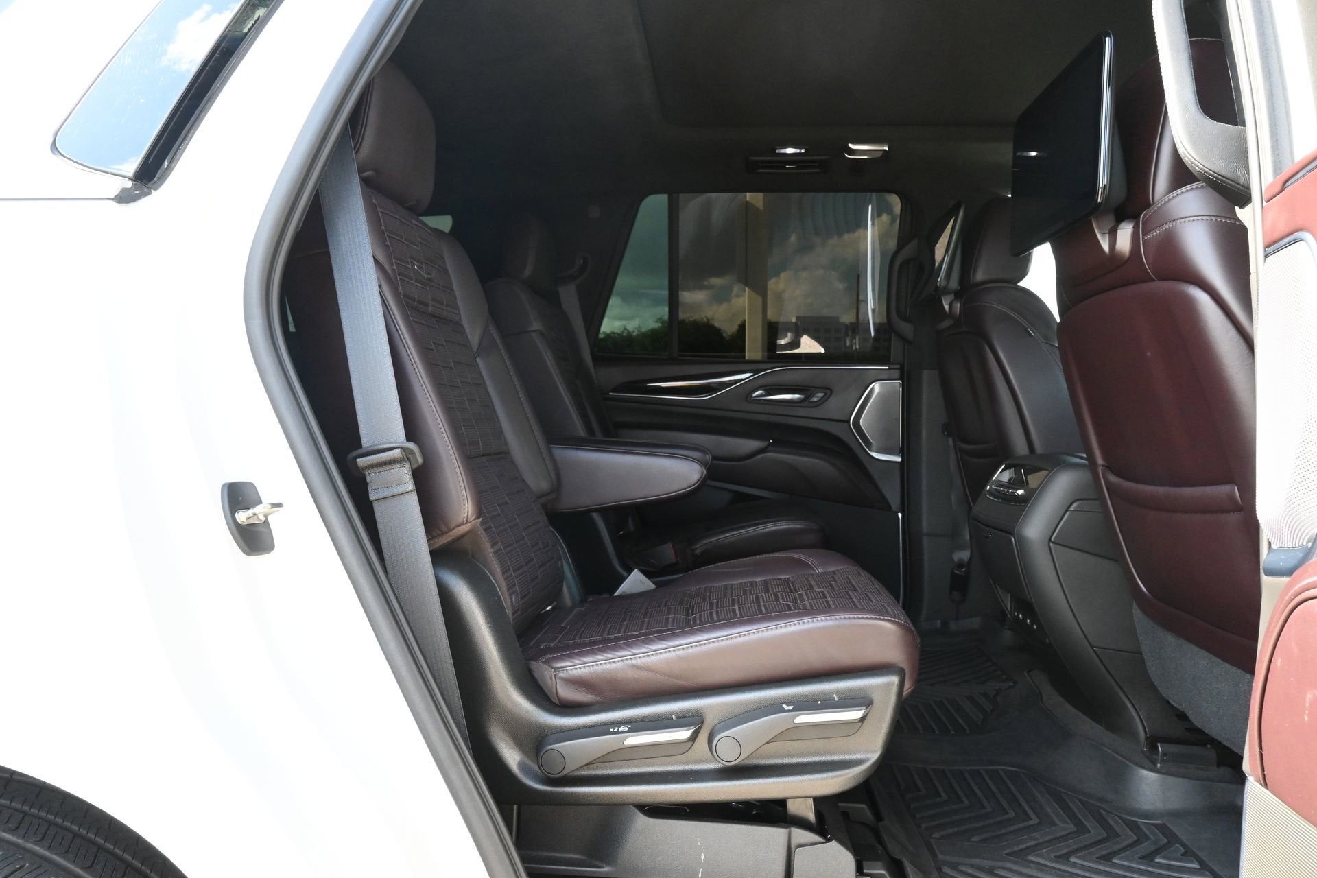 2021 Cadillac Escalade Premium Luxury Platinum