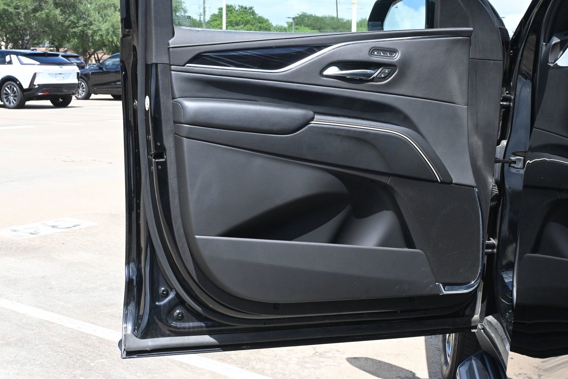 2024 Cadillac Escalade Sport