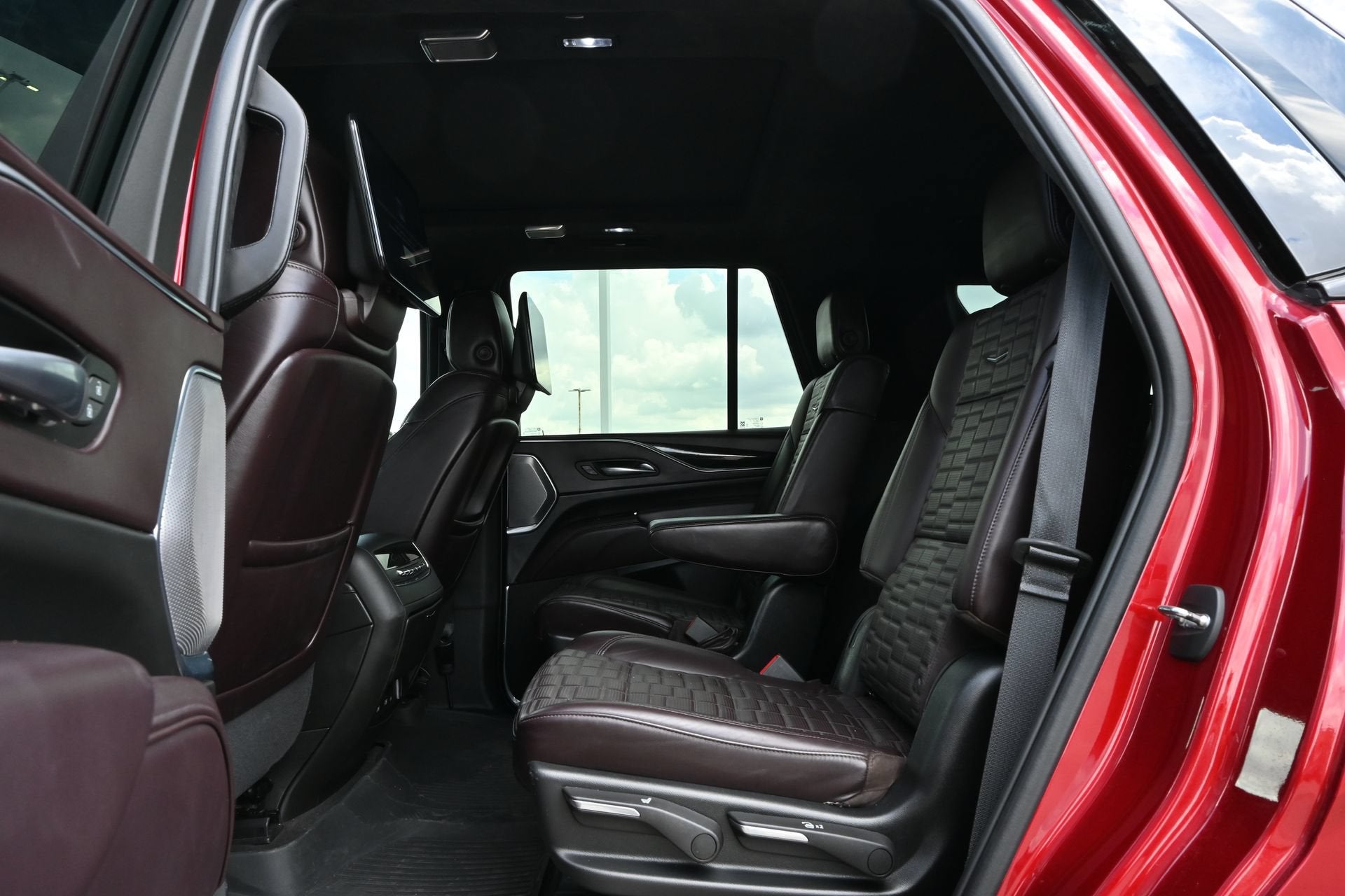 2023 Cadillac Escalade RWD Sport Platinum