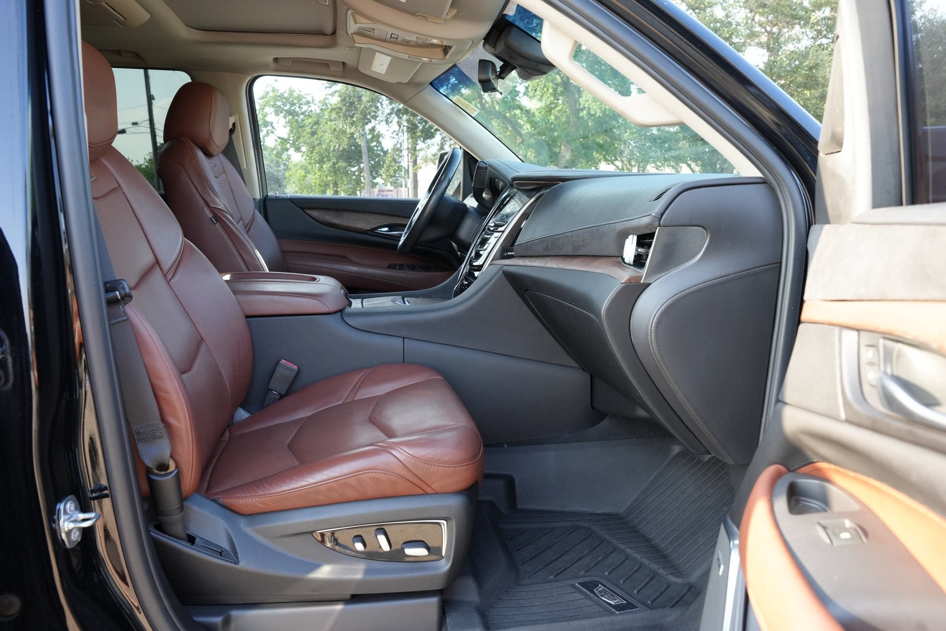 2019 Cadillac Escalade ESV Premium Luxury
