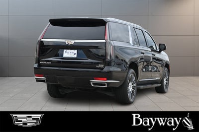2022 Cadillac Escalade ESV Luxury
