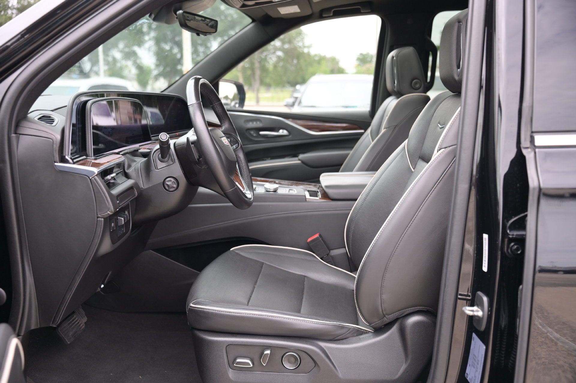 2021 Cadillac Escalade ESV Premium Luxury
