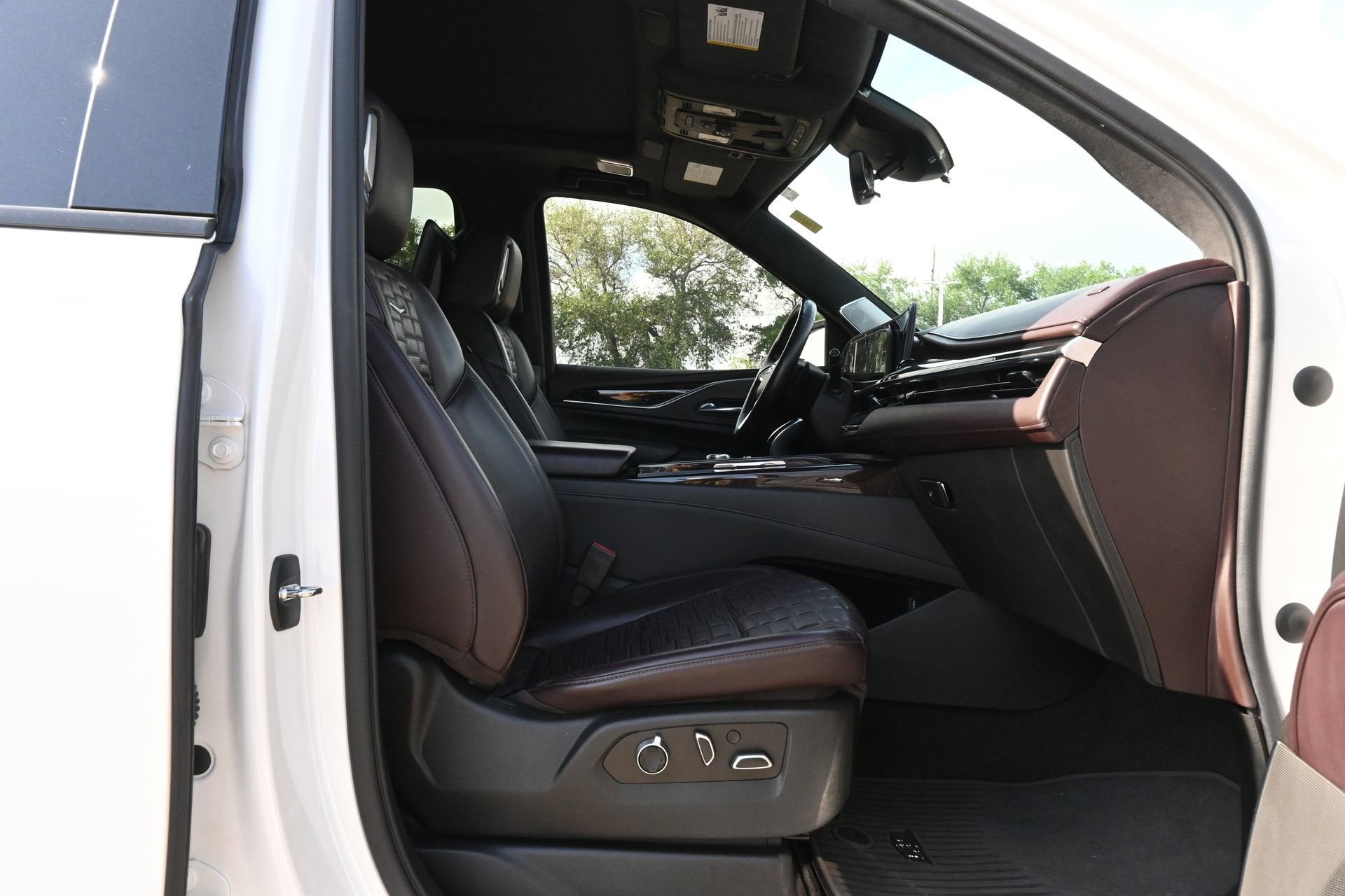 2022 Cadillac Escalade ESV Sport Platinum