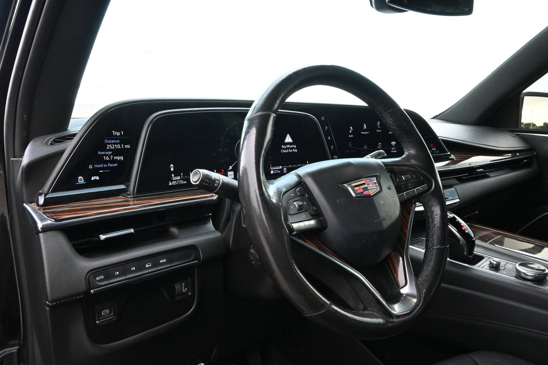 2021 Cadillac Escalade Luxury
