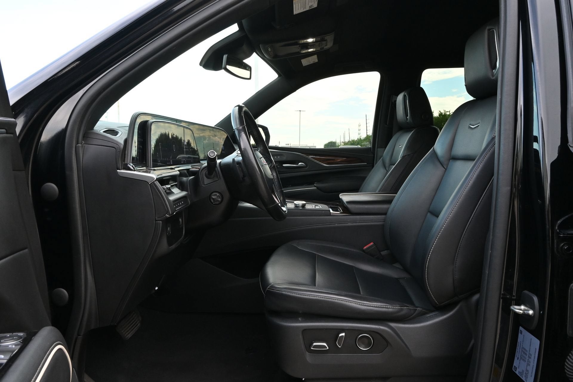 2021 Cadillac Escalade Luxury