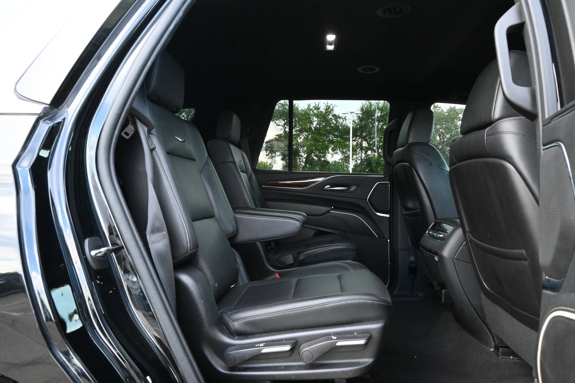 2021 Cadillac Escalade Luxury