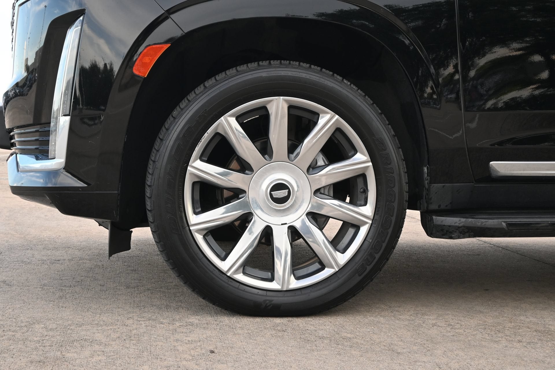 2021 Cadillac Escalade Luxury