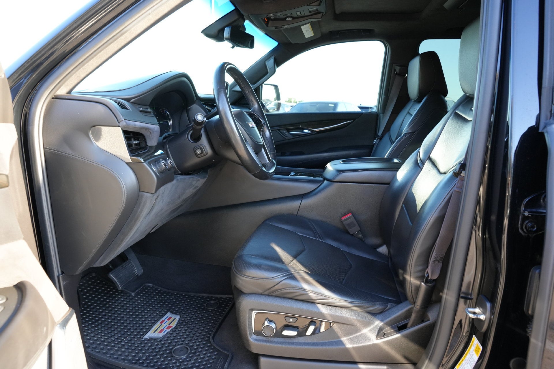 2017 Cadillac Escalade Platinum