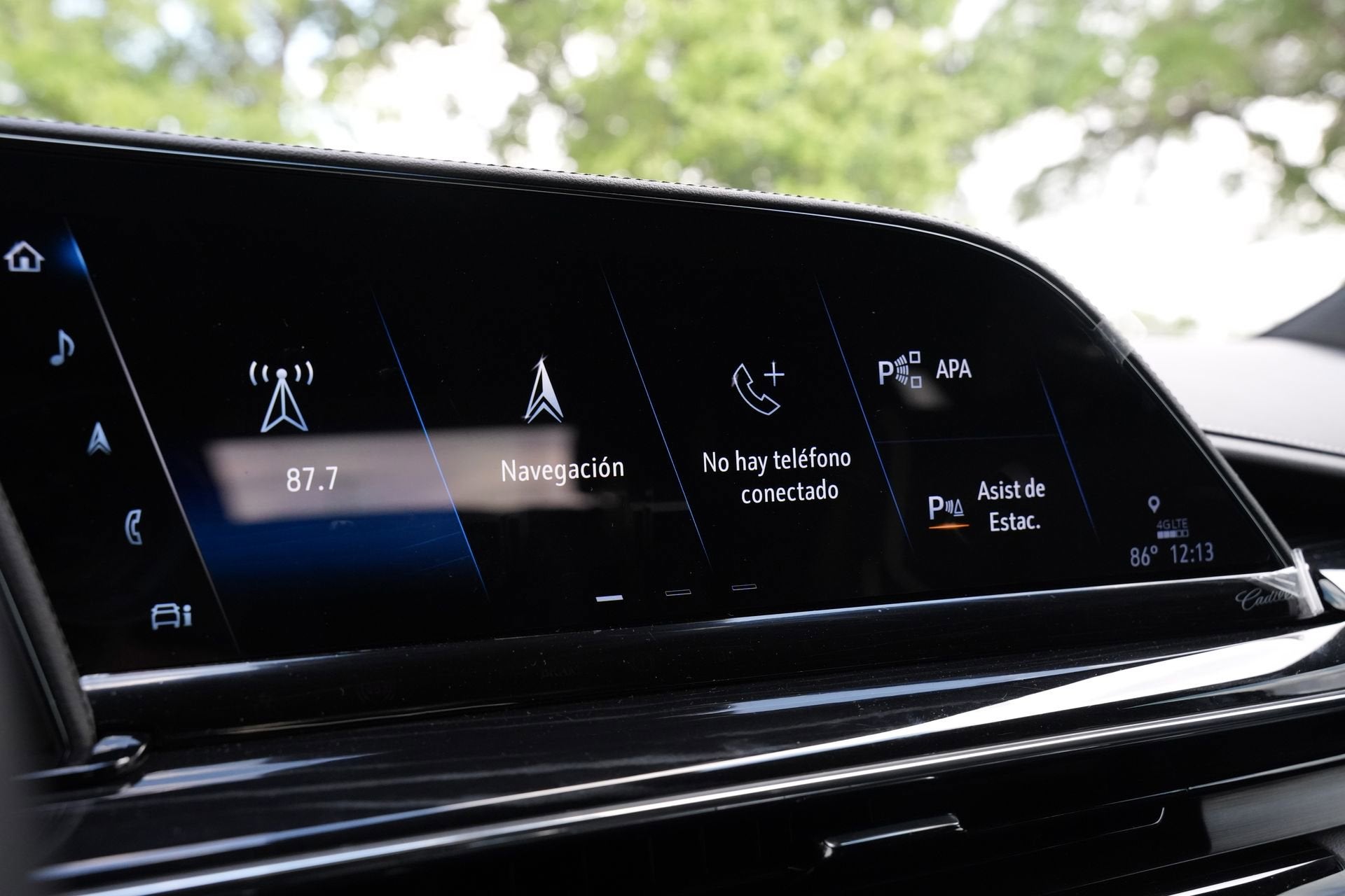 2024 Cadillac Escalade Sport