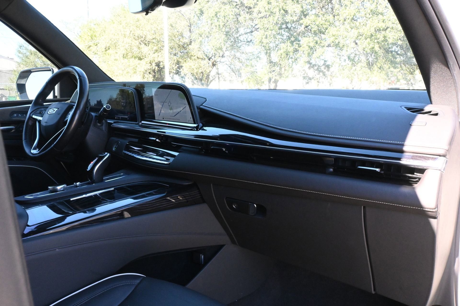 2022 Cadillac Escalade Sport