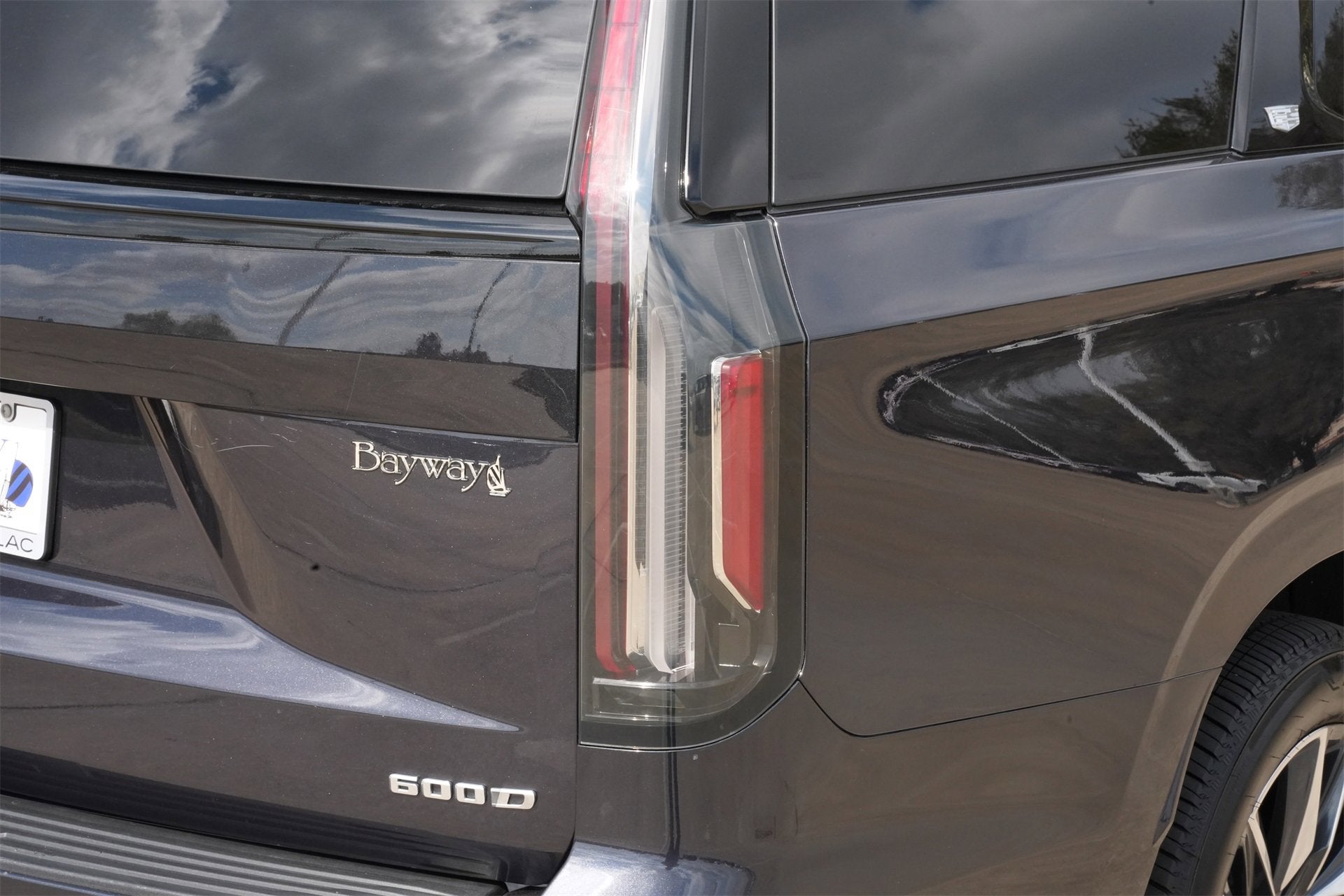 2023 Cadillac Escalade Sport