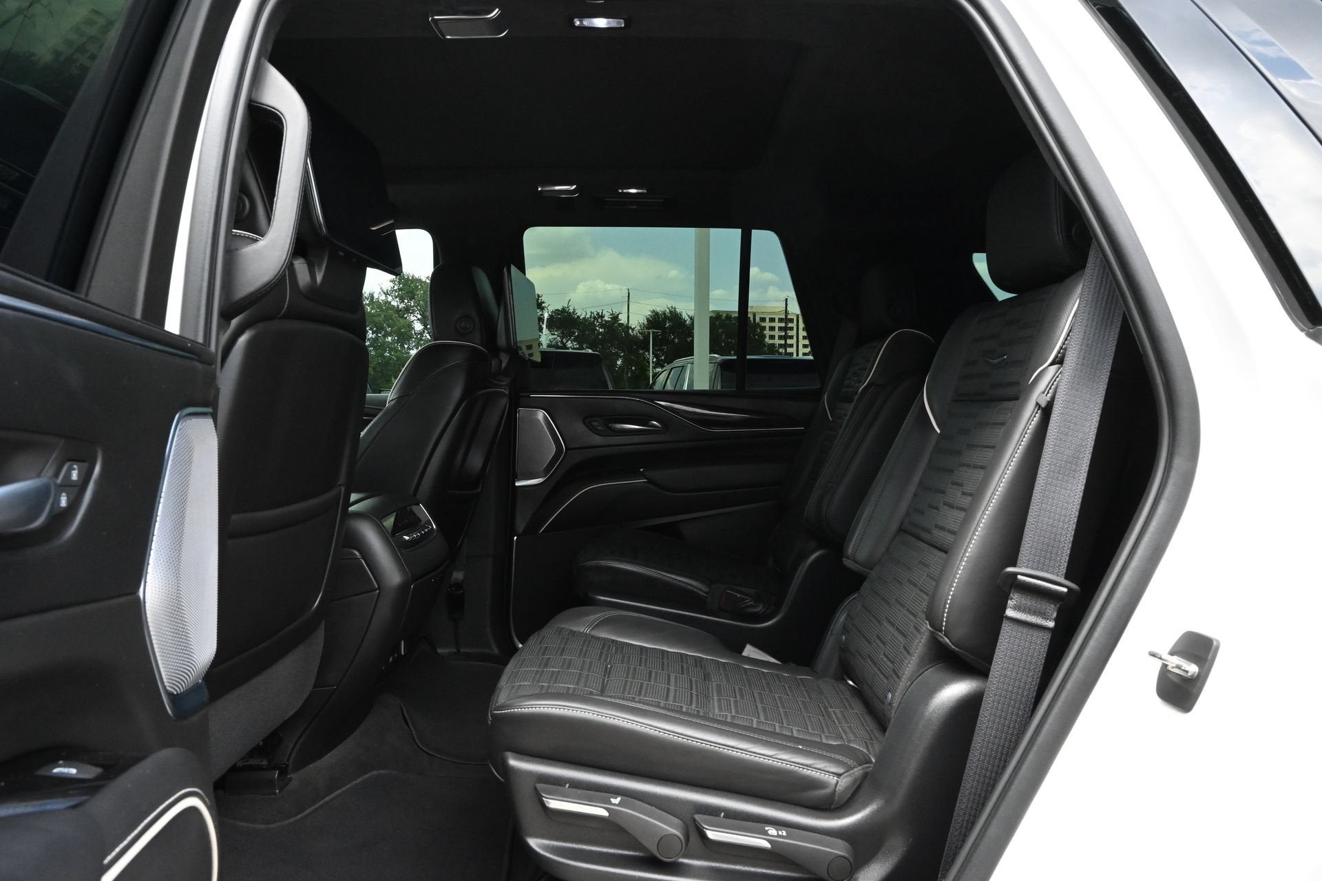 2022 Cadillac Escalade Sport Platinum
