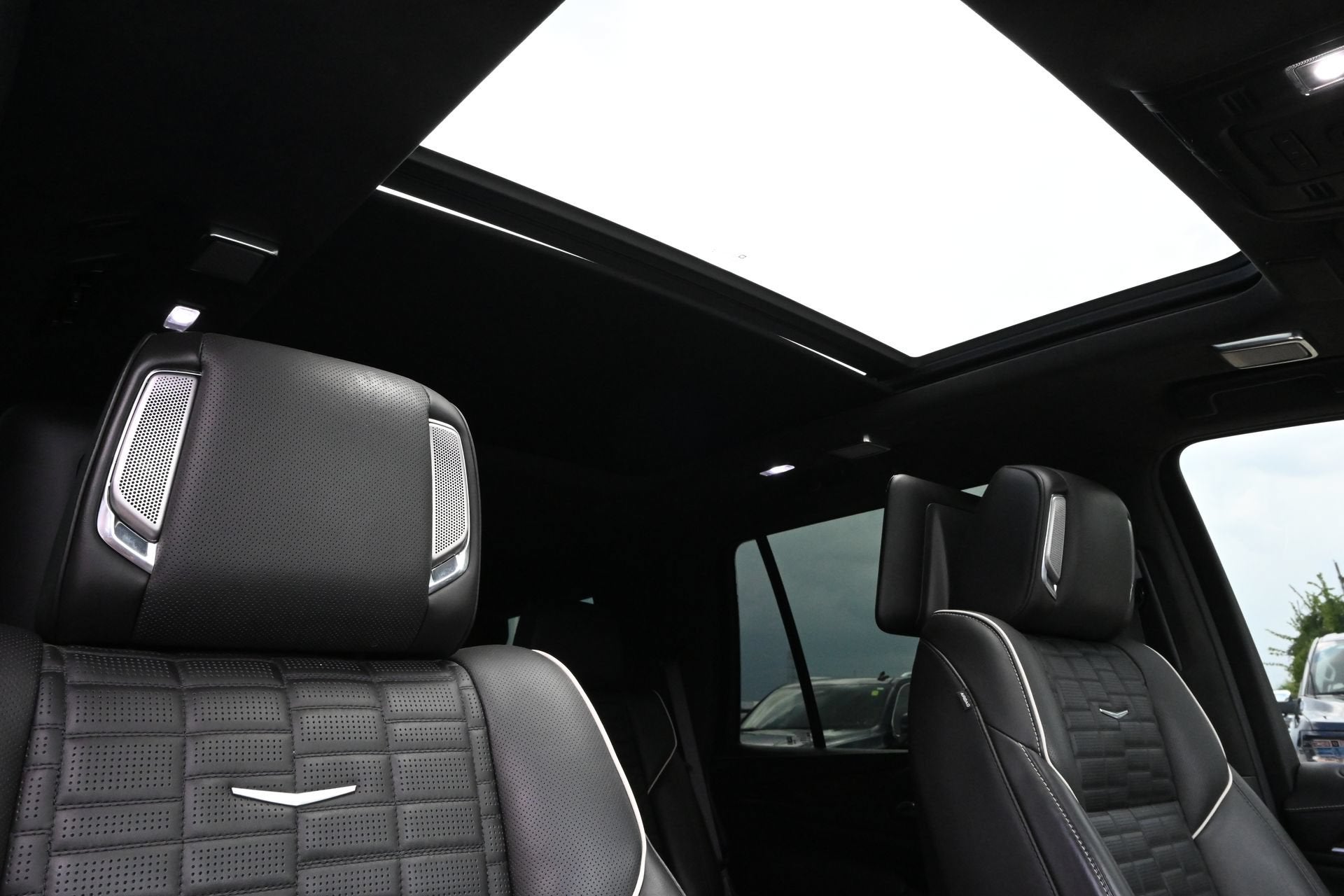2022 Cadillac Escalade Sport Platinum