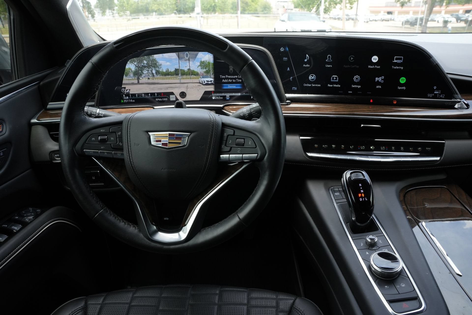 2024 Cadillac Escalade Sport Platinum