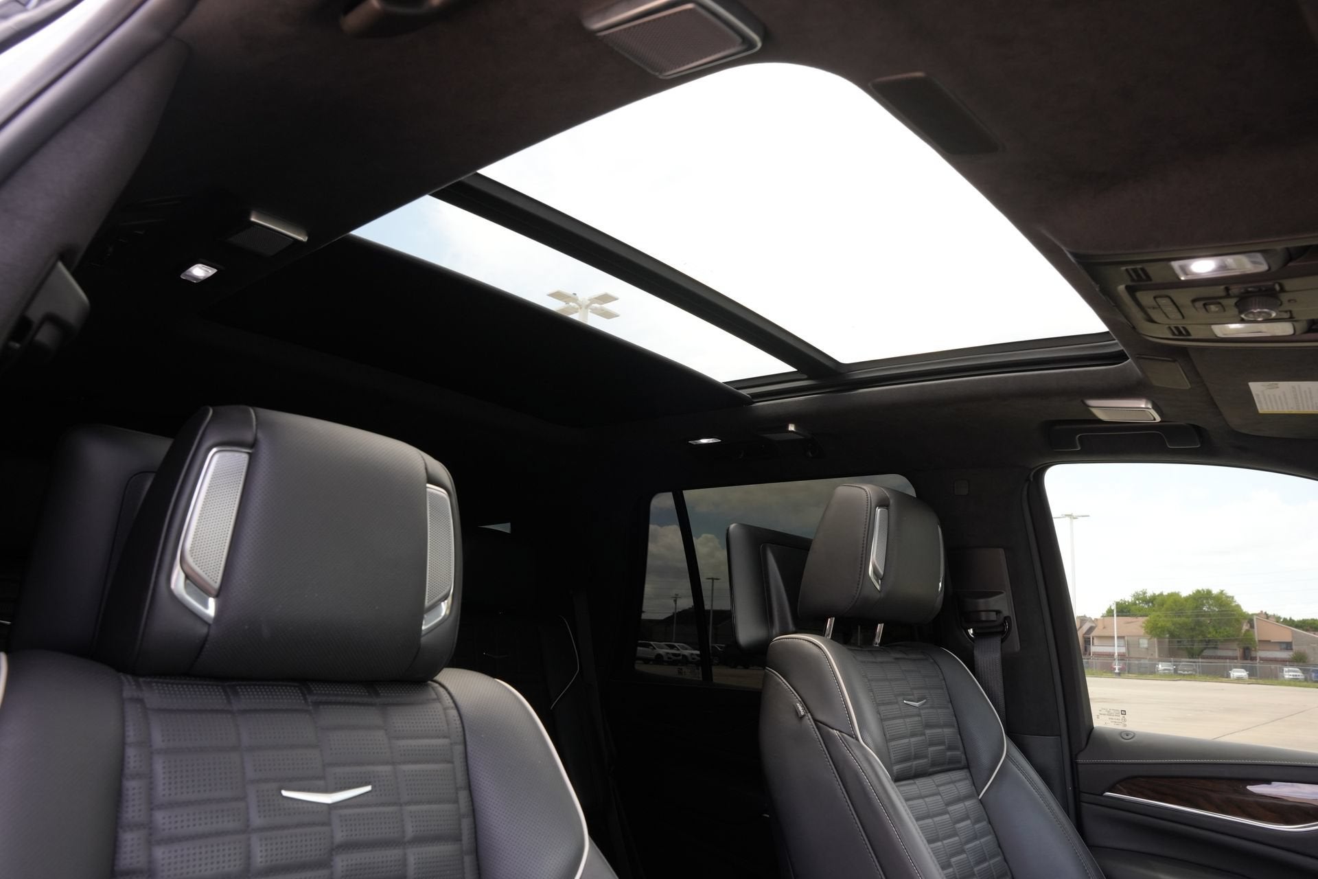 2024 Cadillac Escalade Sport Platinum