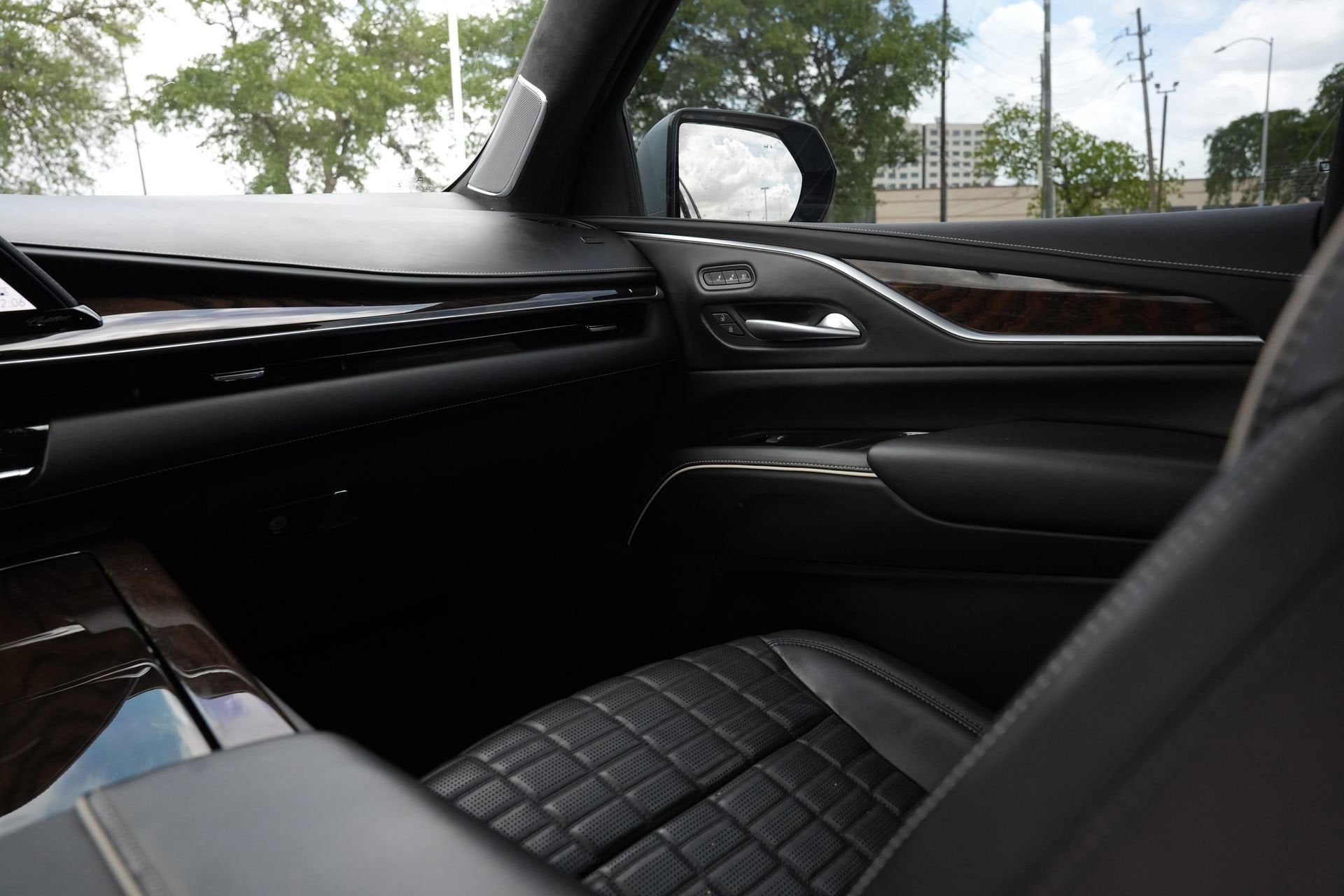 2022 Cadillac Escalade Sport Platinum