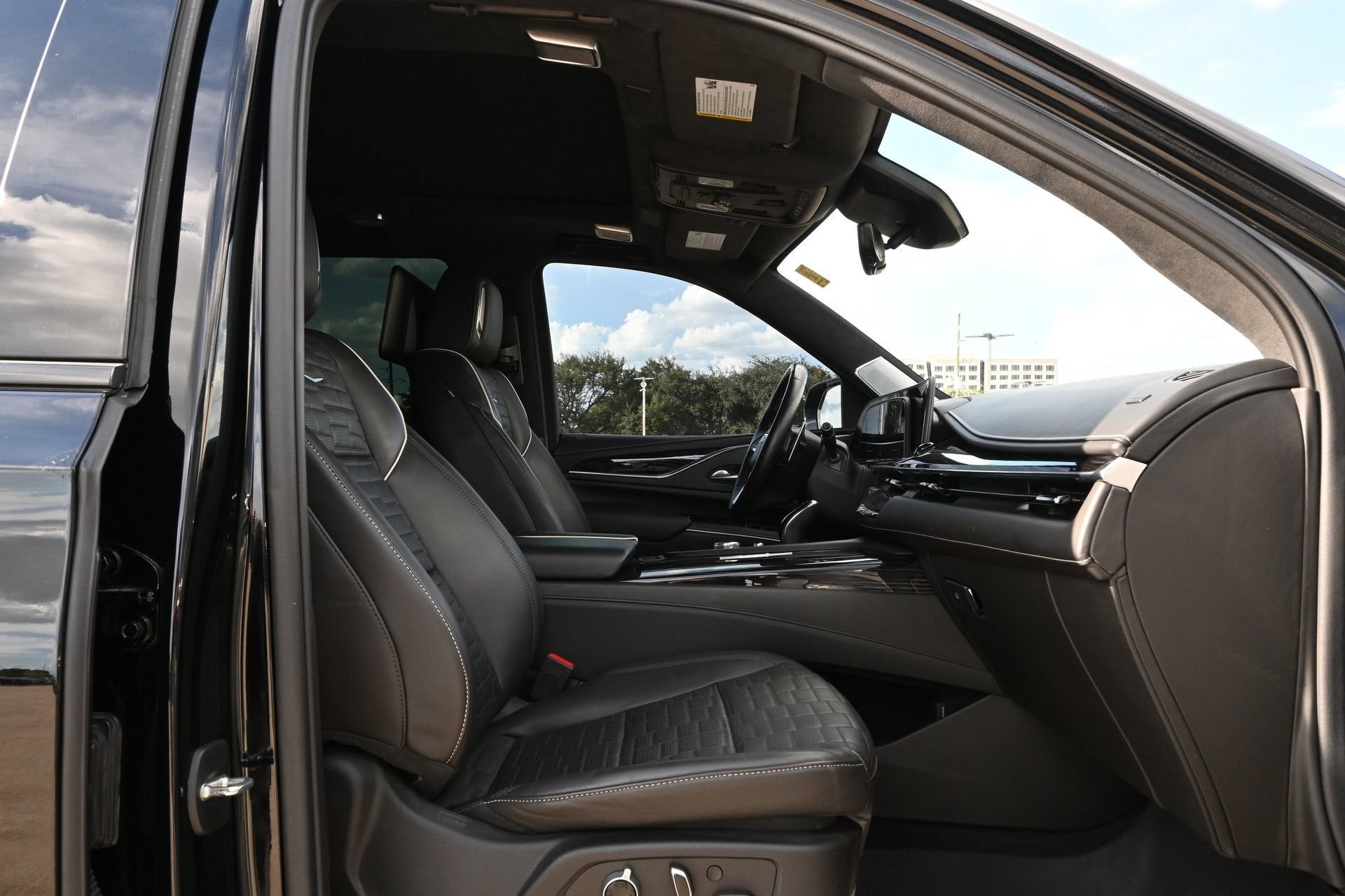 2023 Cadillac Escalade AWD V-Series