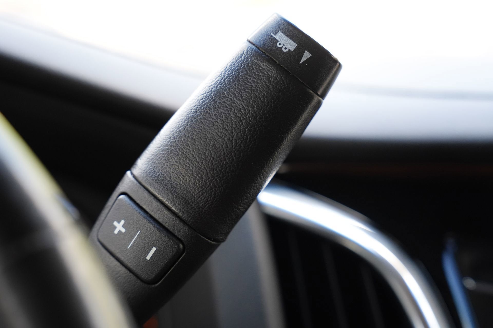 2018 Cadillac Escalade ESV Luxury