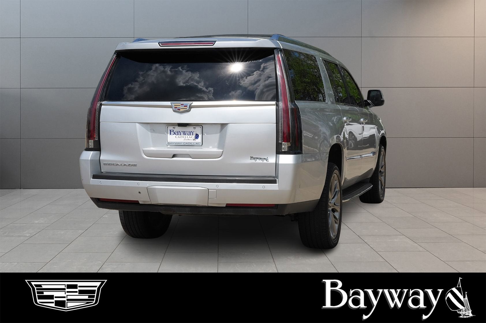 2018 Cadillac Escalade ESV Luxury