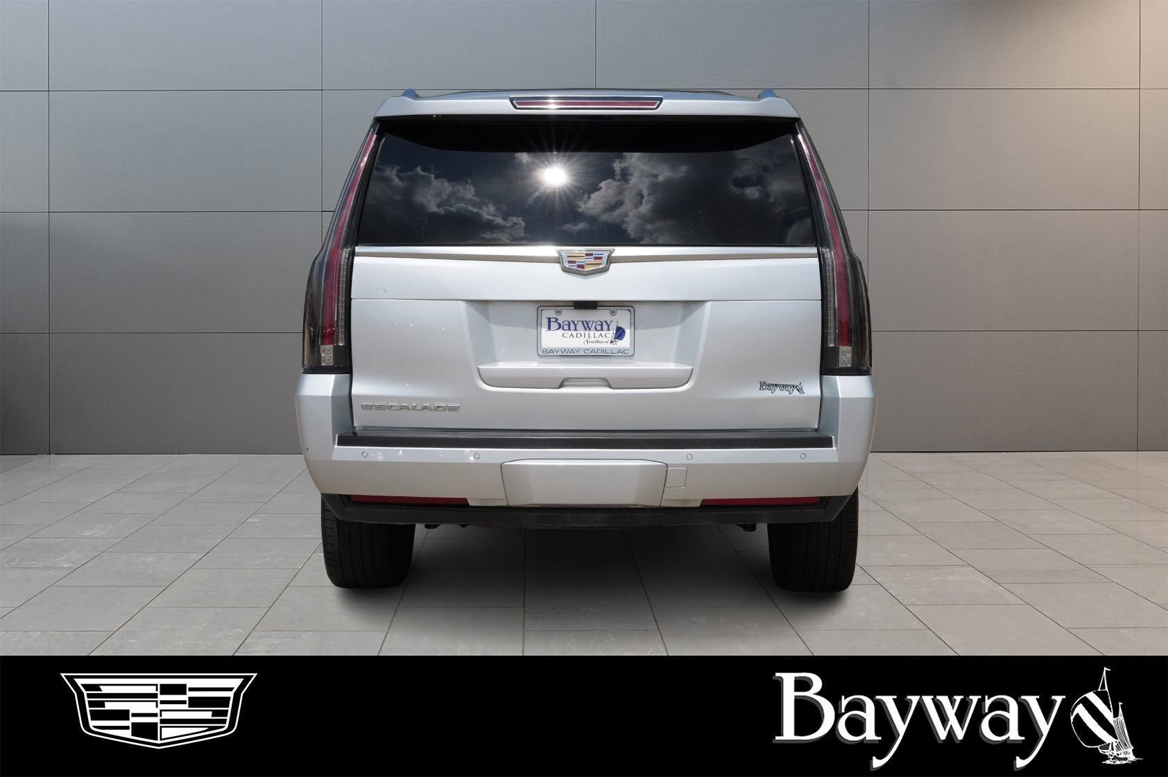 2018 Cadillac Escalade ESV Luxury