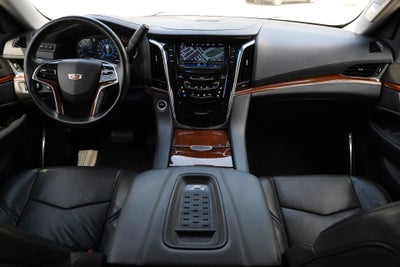 2018 Cadillac Escalade ESV Luxury