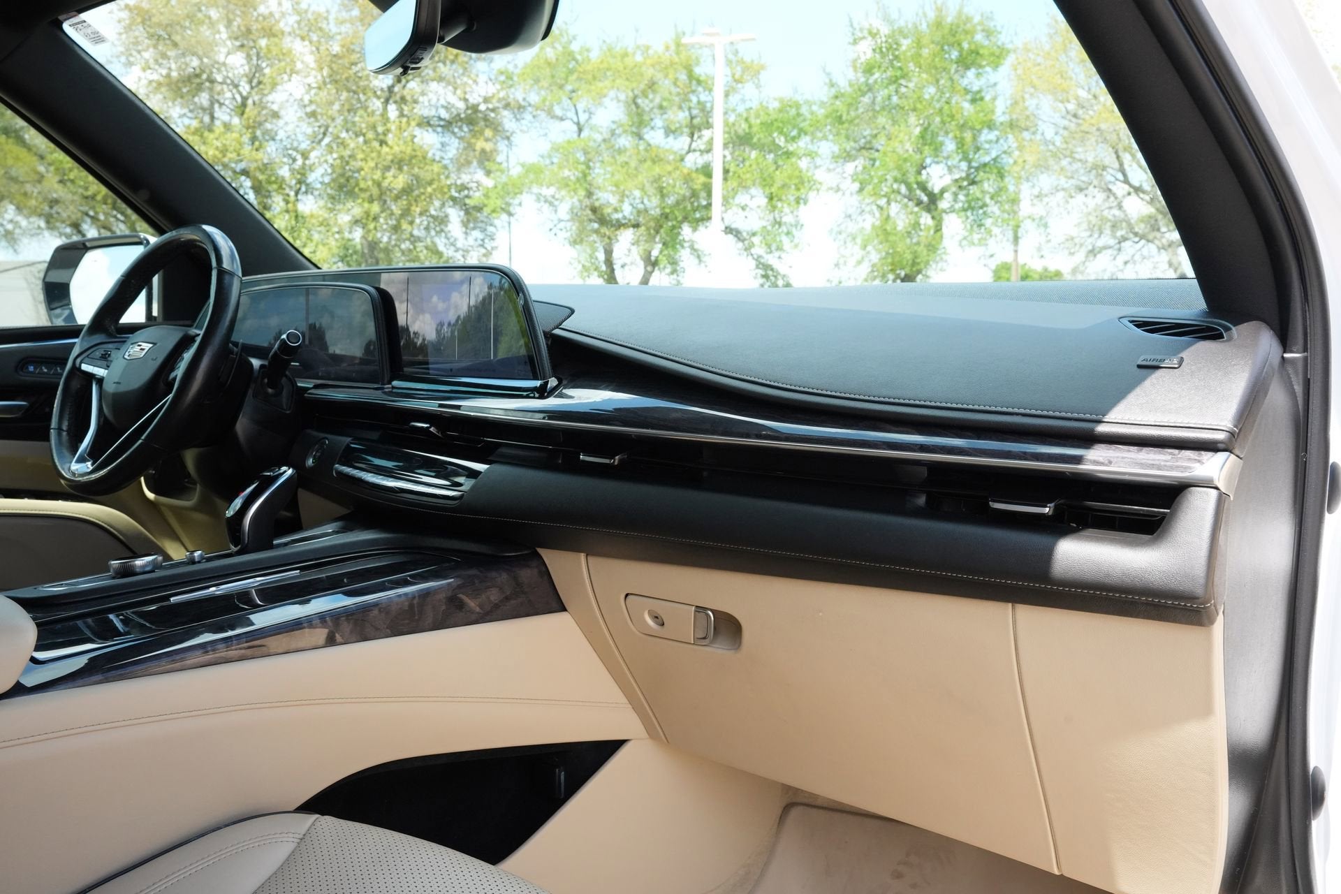 2021 Cadillac Escalade ESV Premium Luxury