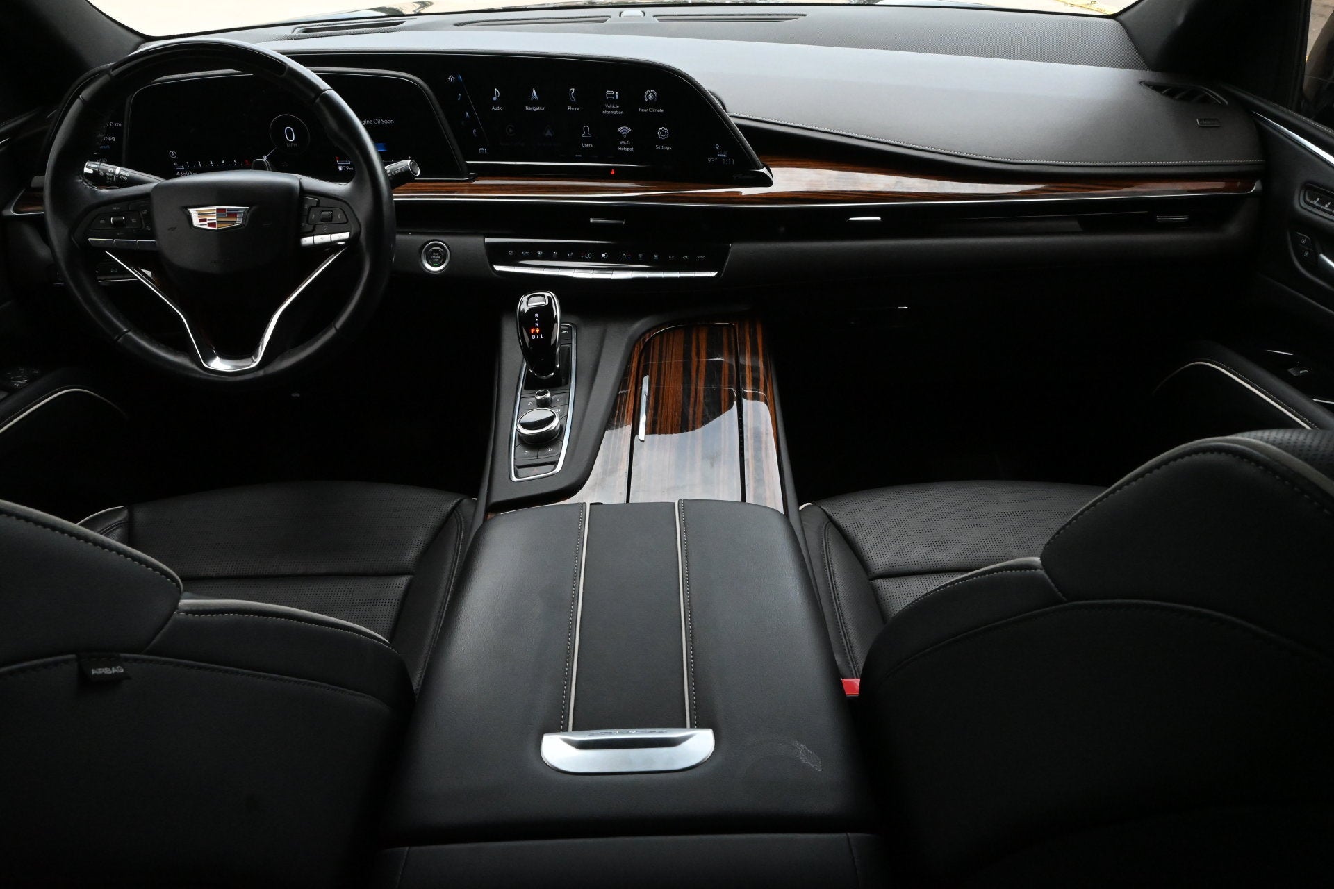 2023 Cadillac Escalade ESV 4WD Premium Luxury