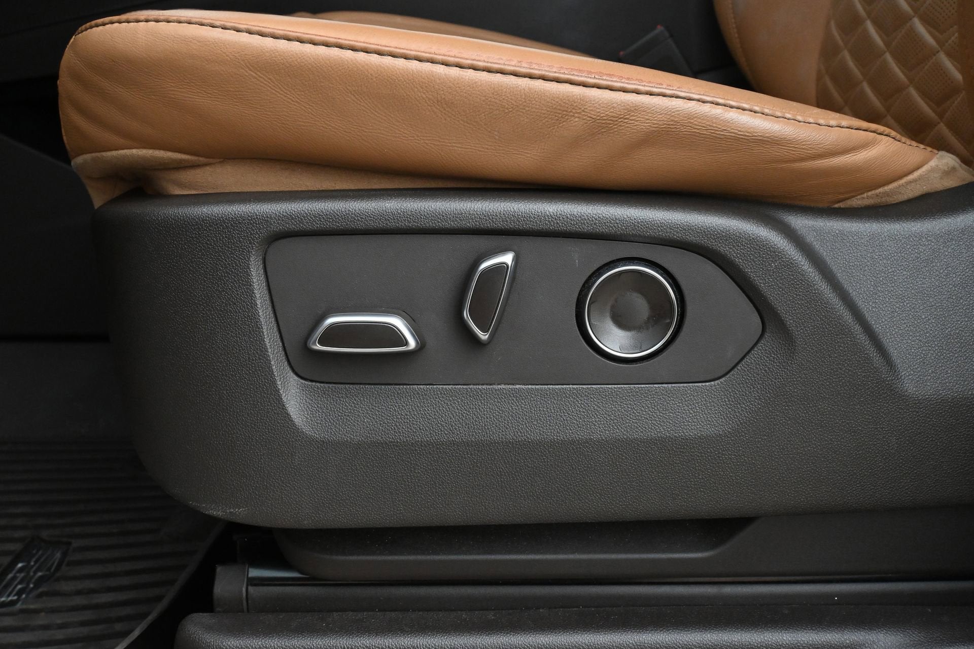 2021 Cadillac Escalade ESV Premium Luxury