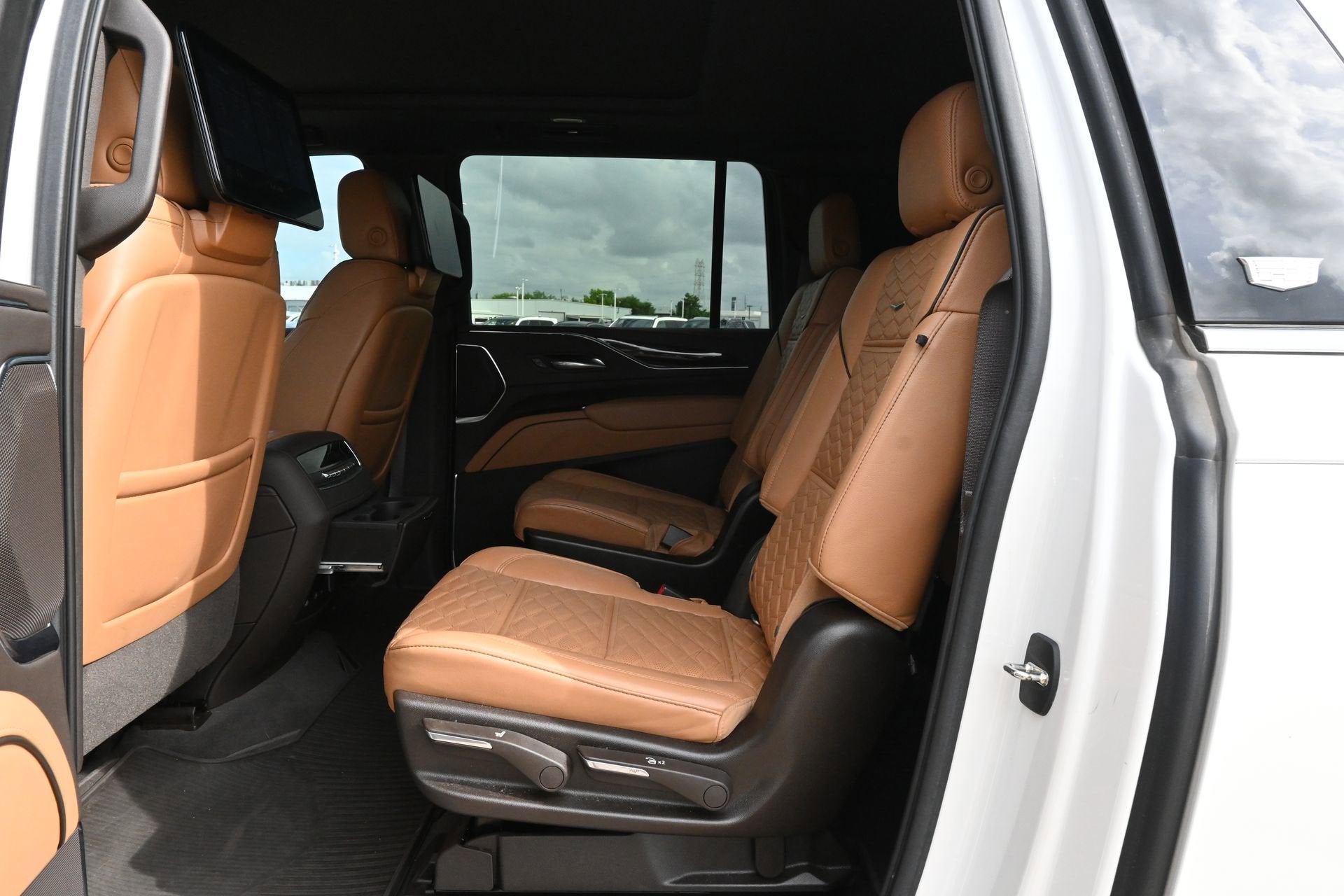 2021 Cadillac Escalade ESV Premium Luxury