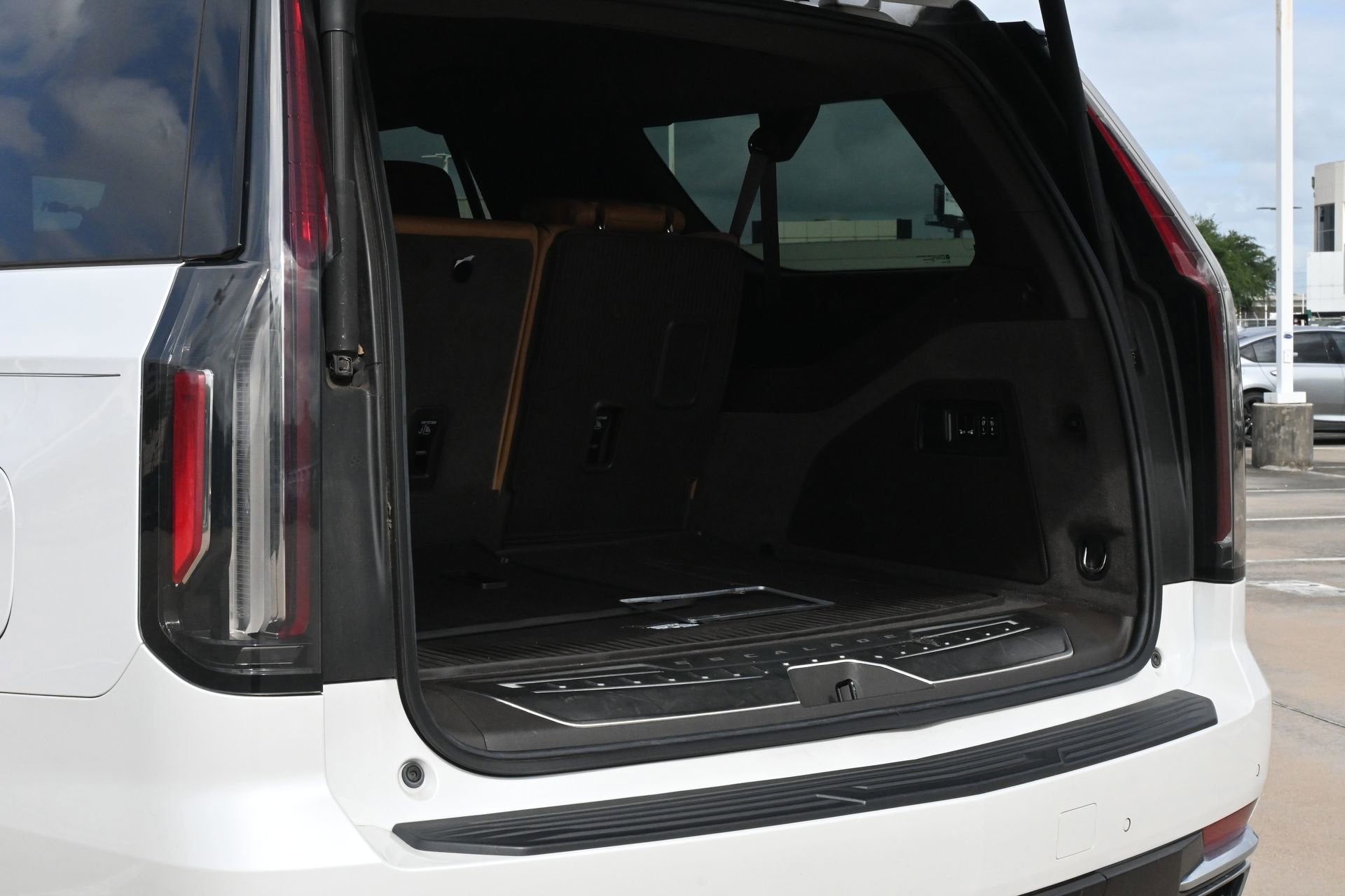 2021 Cadillac Escalade ESV Premium Luxury