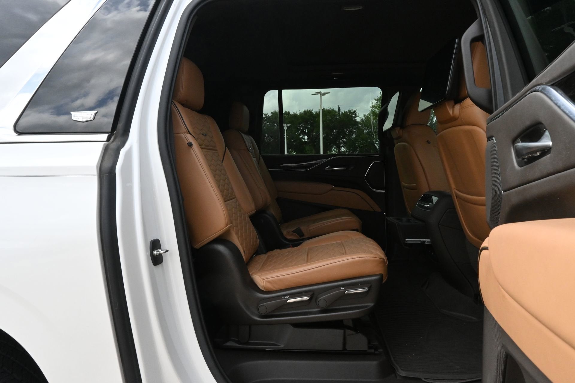 2021 Cadillac Escalade ESV Premium Luxury