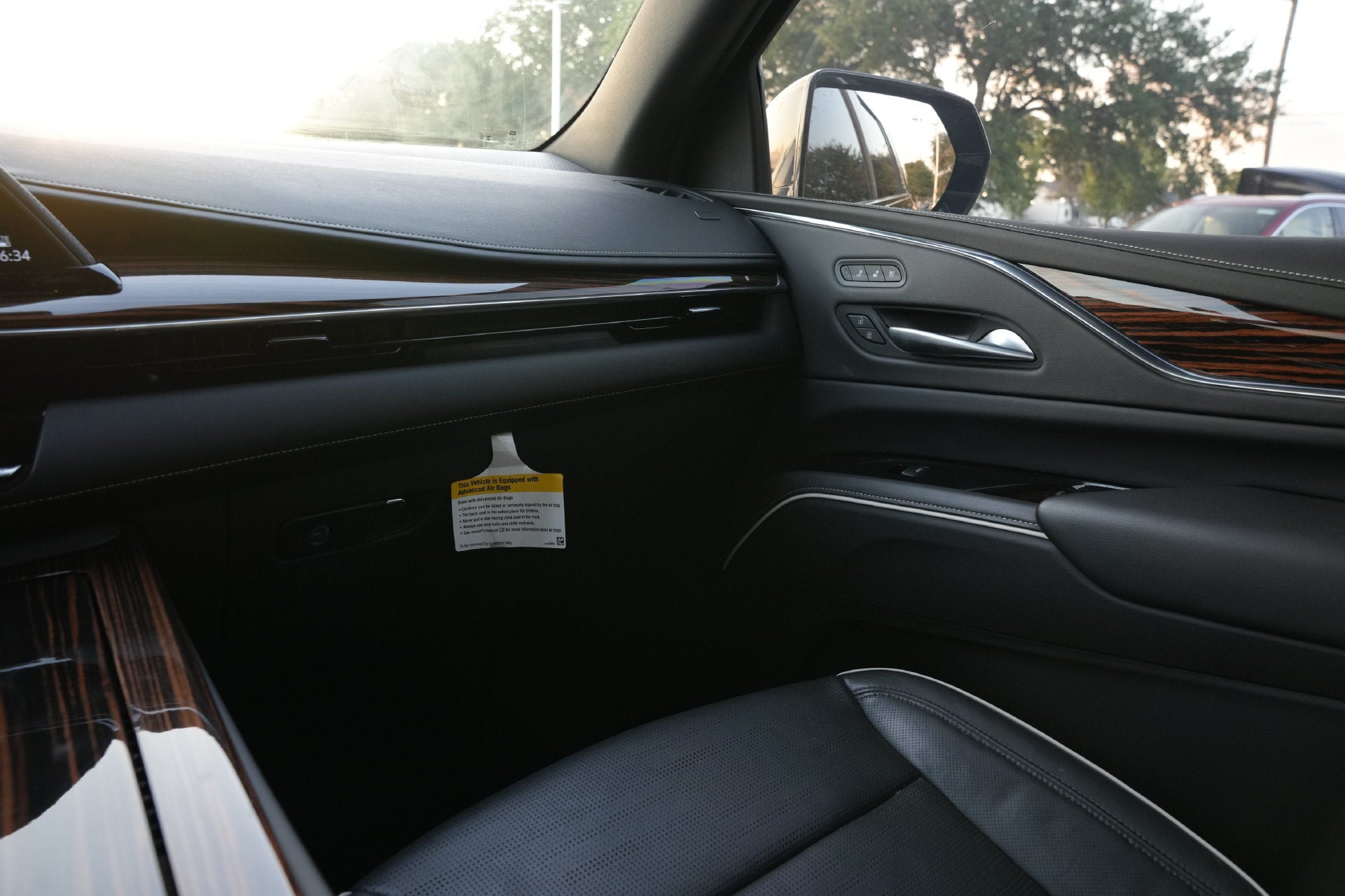 2024 Cadillac Escalade ESV Premium Luxury