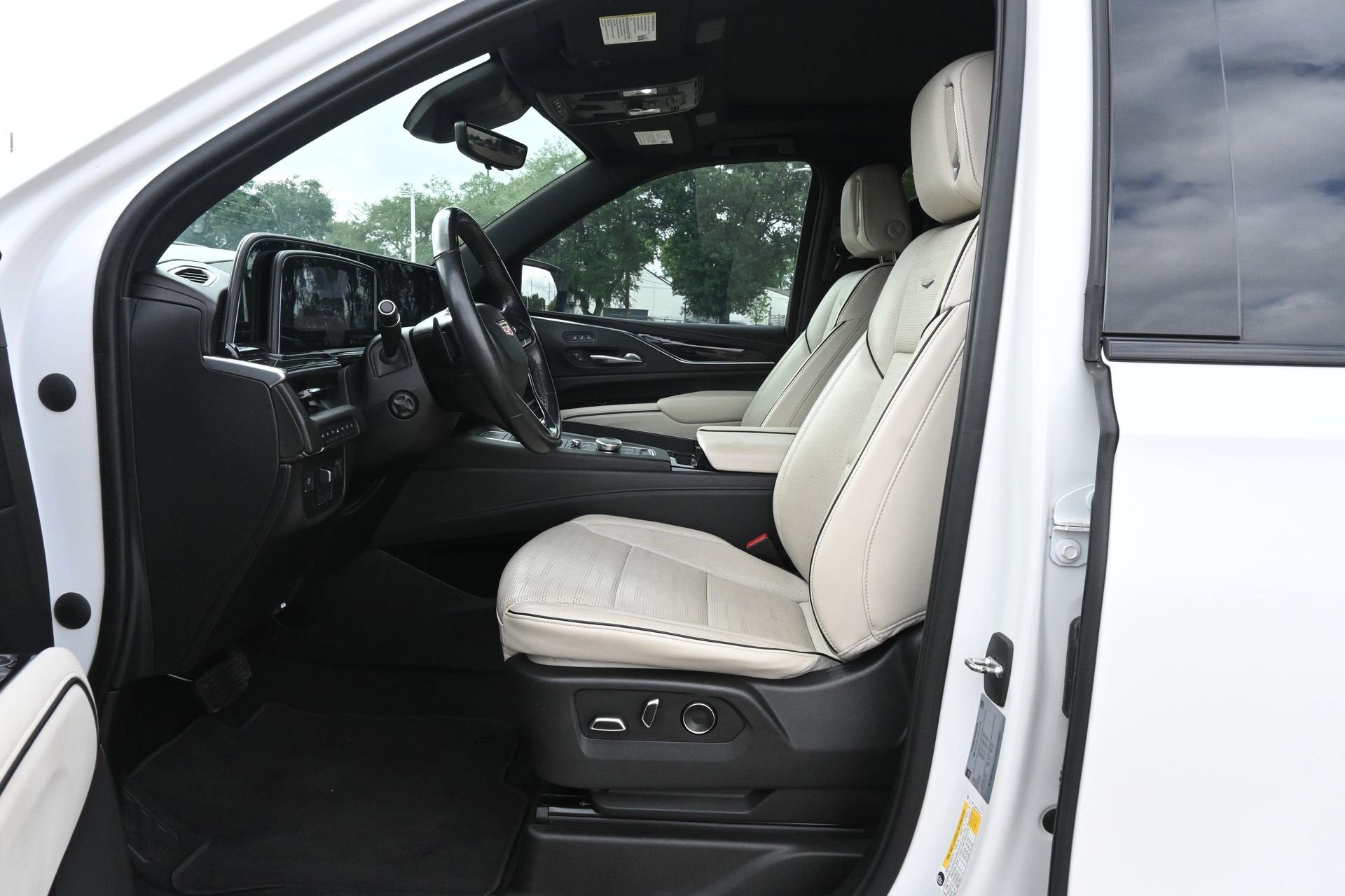 2021 Cadillac Escalade ESV Sport