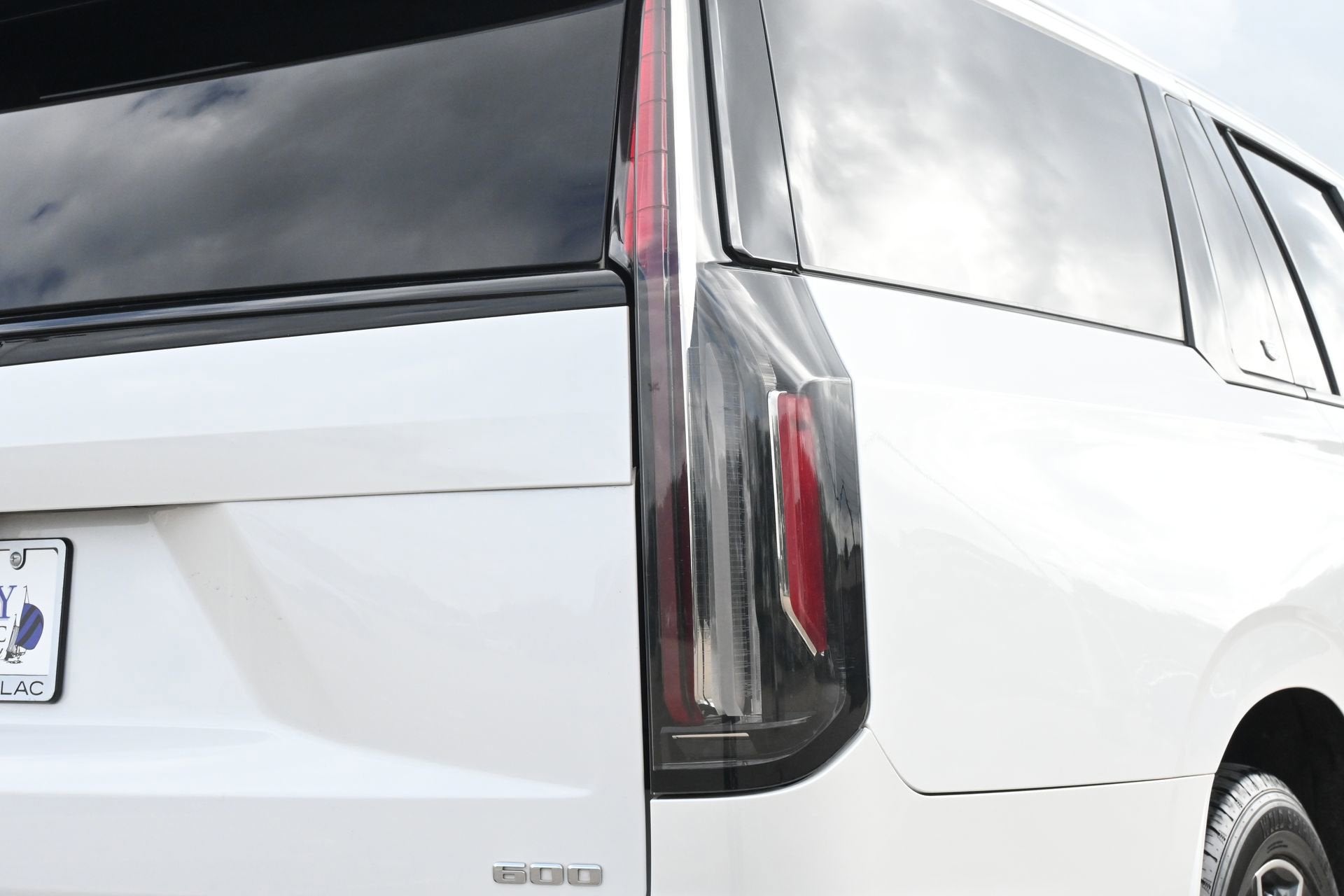 2021 Cadillac Escalade ESV Sport