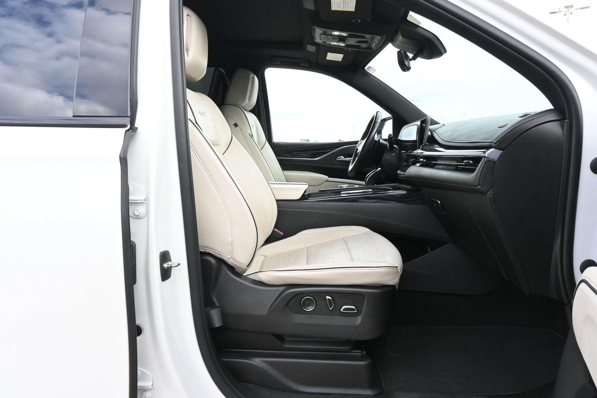 2021 Cadillac Escalade ESV Sport