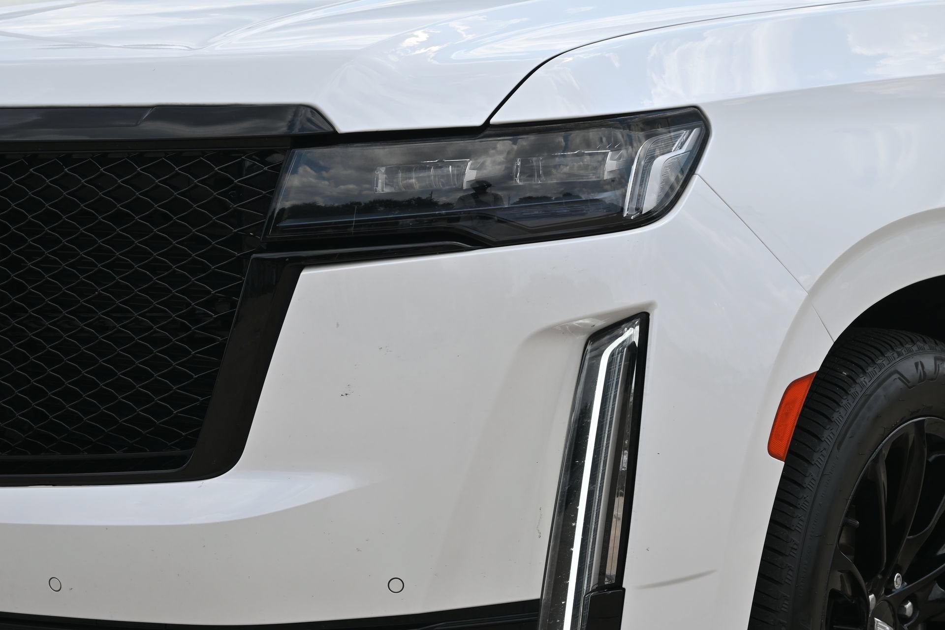 2023 Cadillac Escalade ESV 4WD Sport