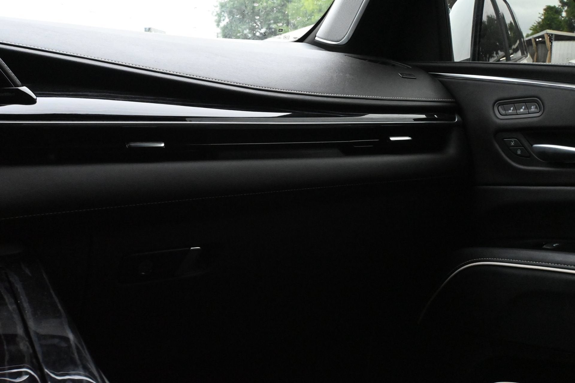 2023 Cadillac Escalade ESV Sport