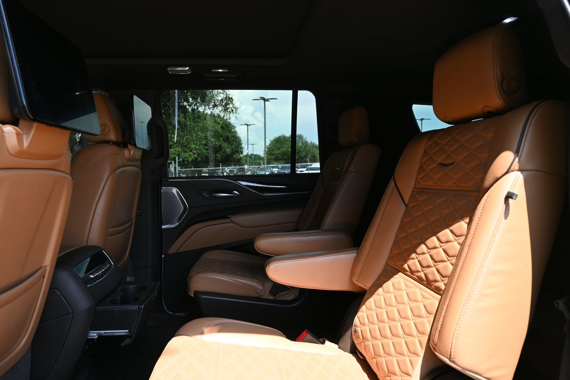 2021 Cadillac Escalade ESV Sport