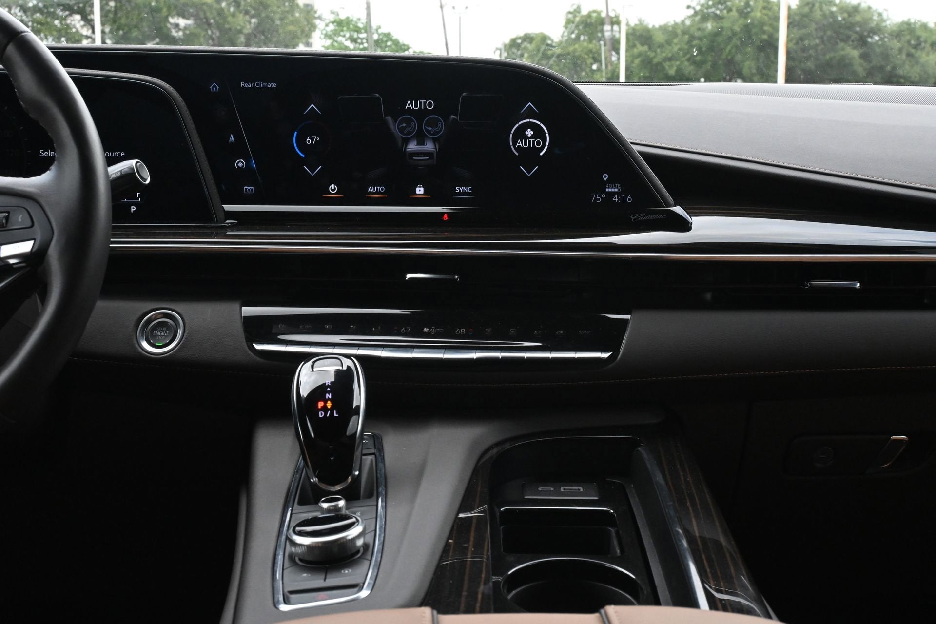 2024 Cadillac Escalade ESV Sport