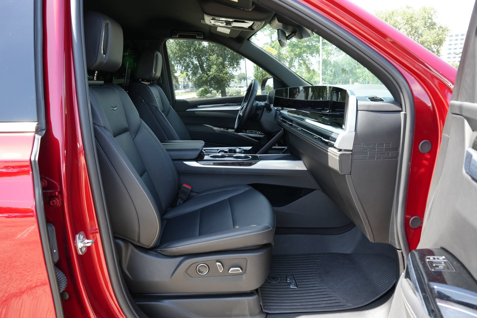 2025 Cadillac Escalade Luxury