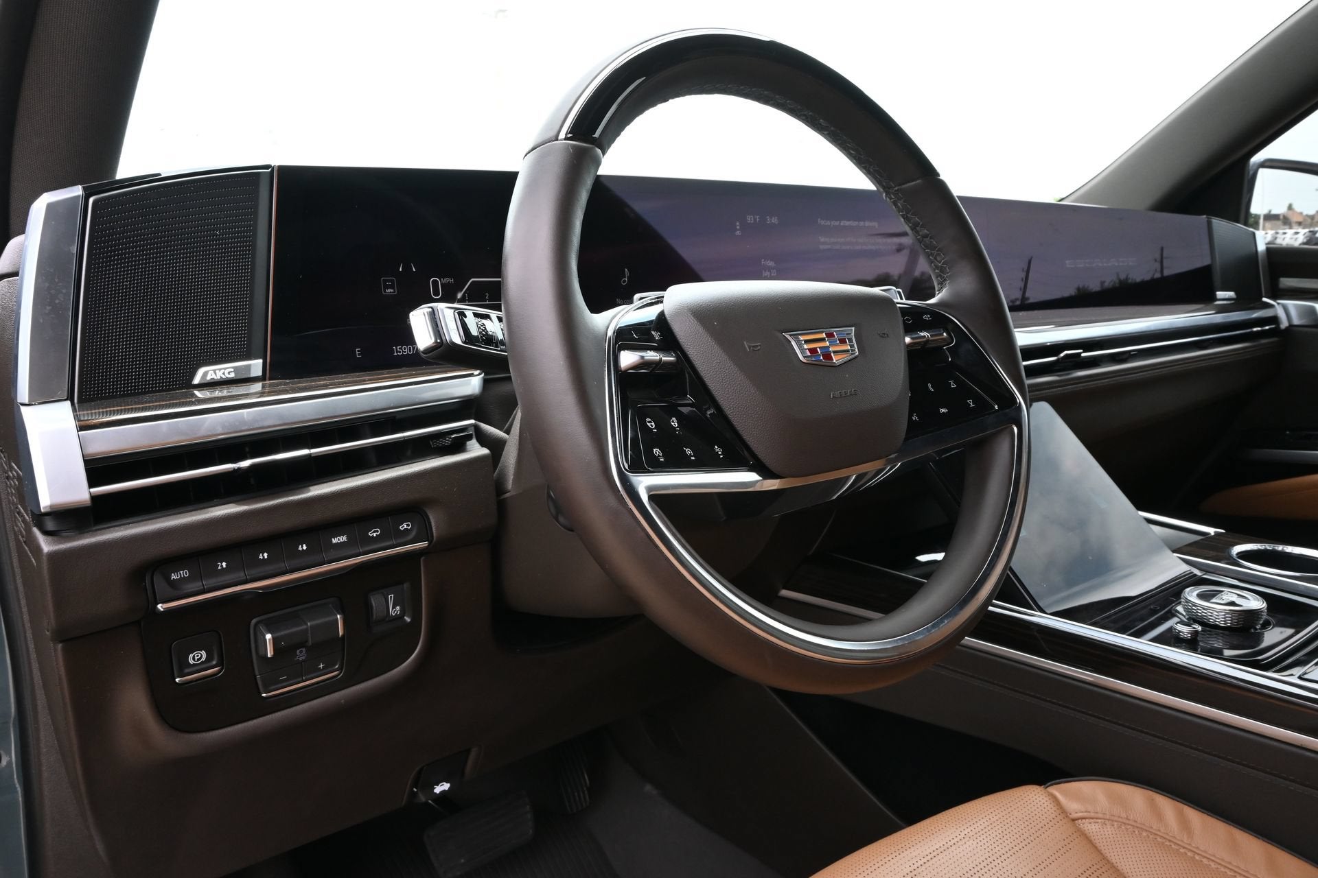 2026 Cadillac Escalade Luxury