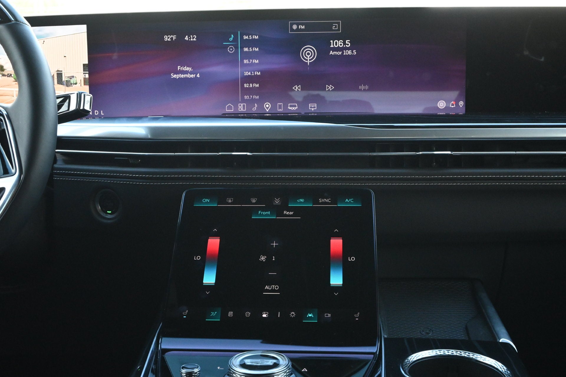 2025 Cadillac Escalade Sport