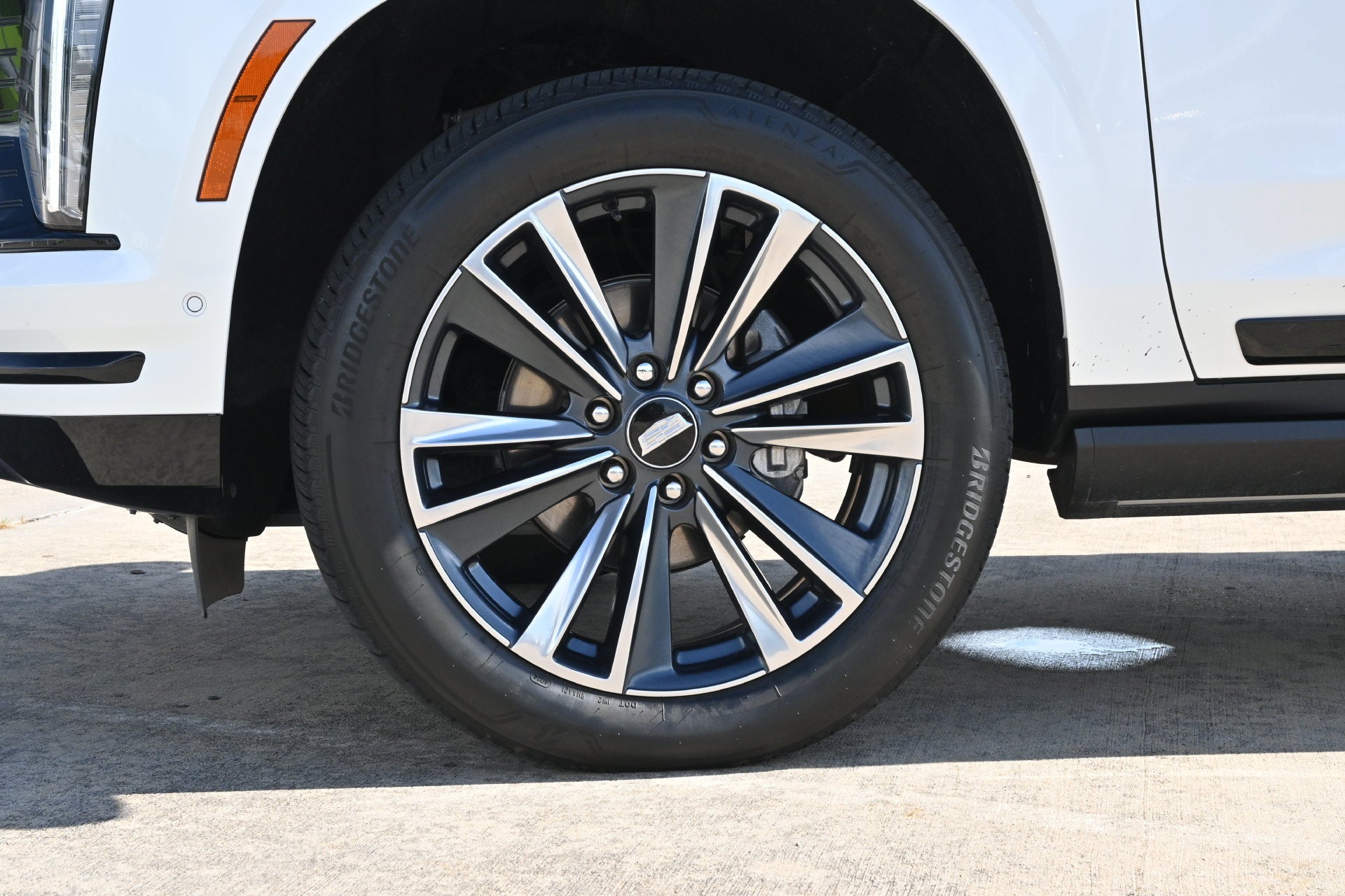 2025 Cadillac Escalade Sport