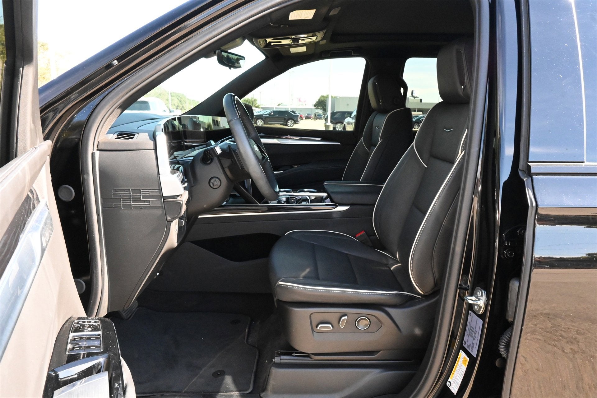 2025 Cadillac Escalade Sport