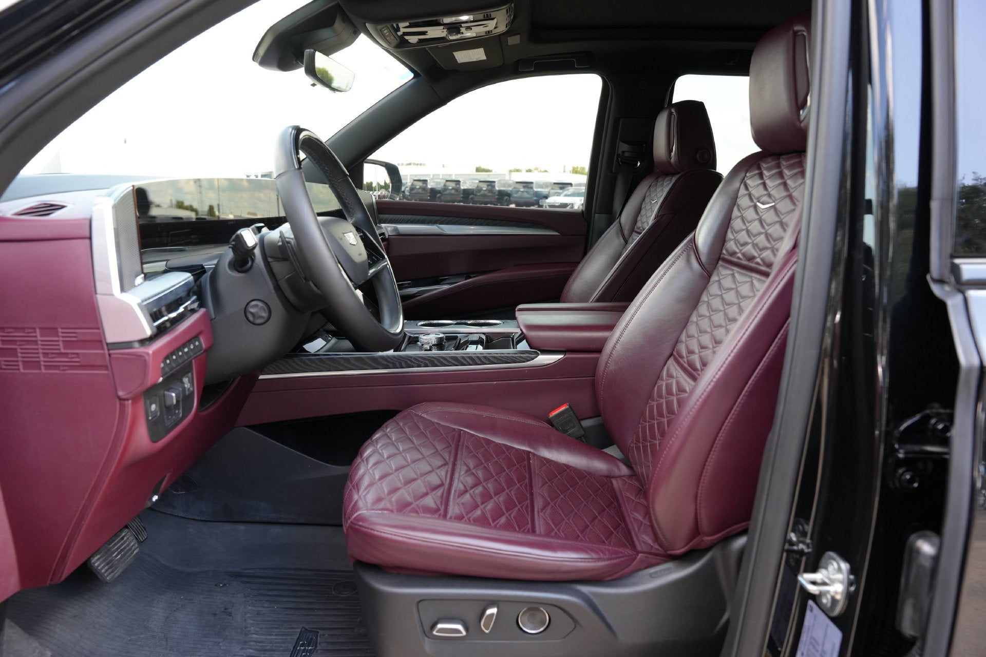 2025 Cadillac Escalade Sport