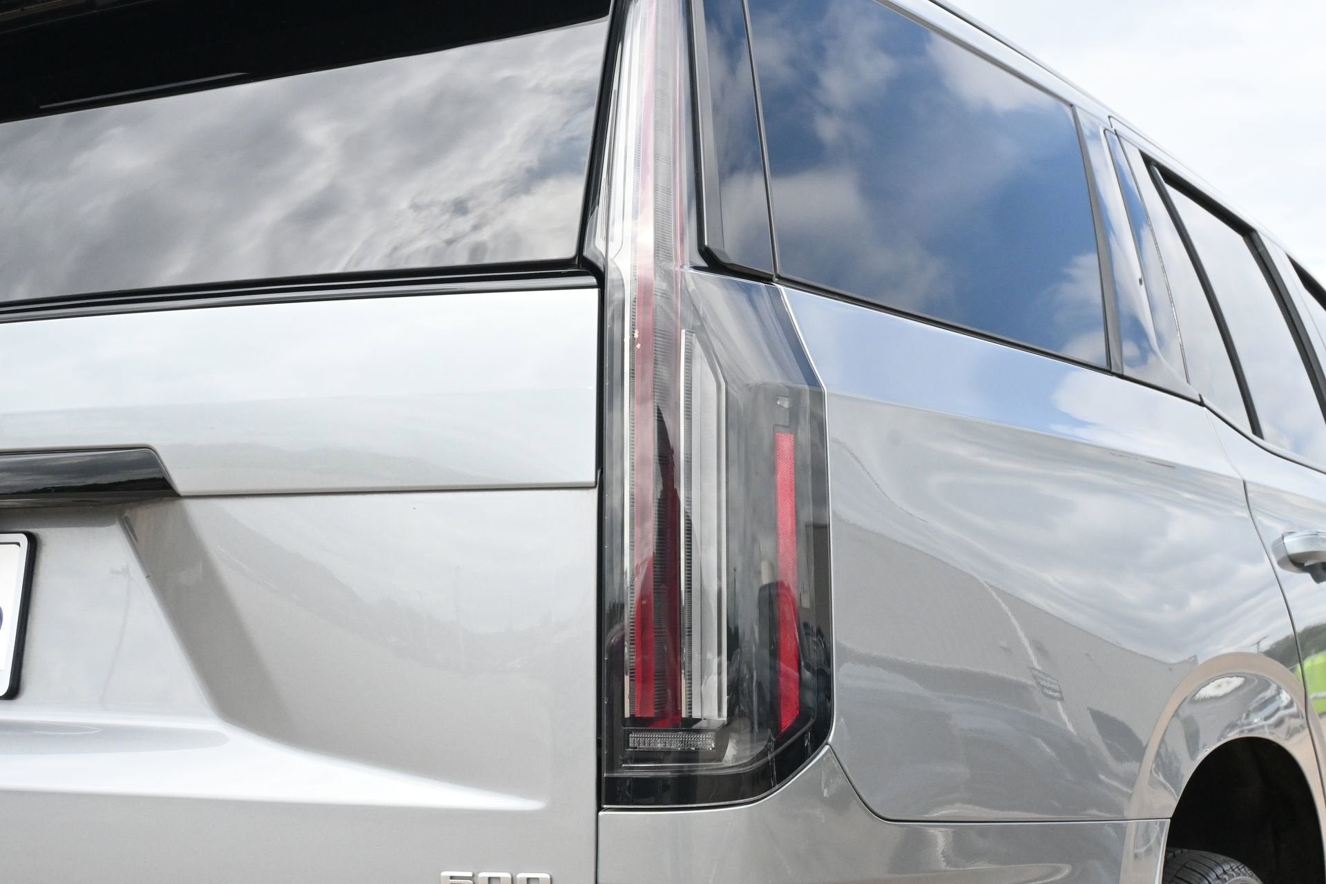 2025 Cadillac Escalade Sport Platinum