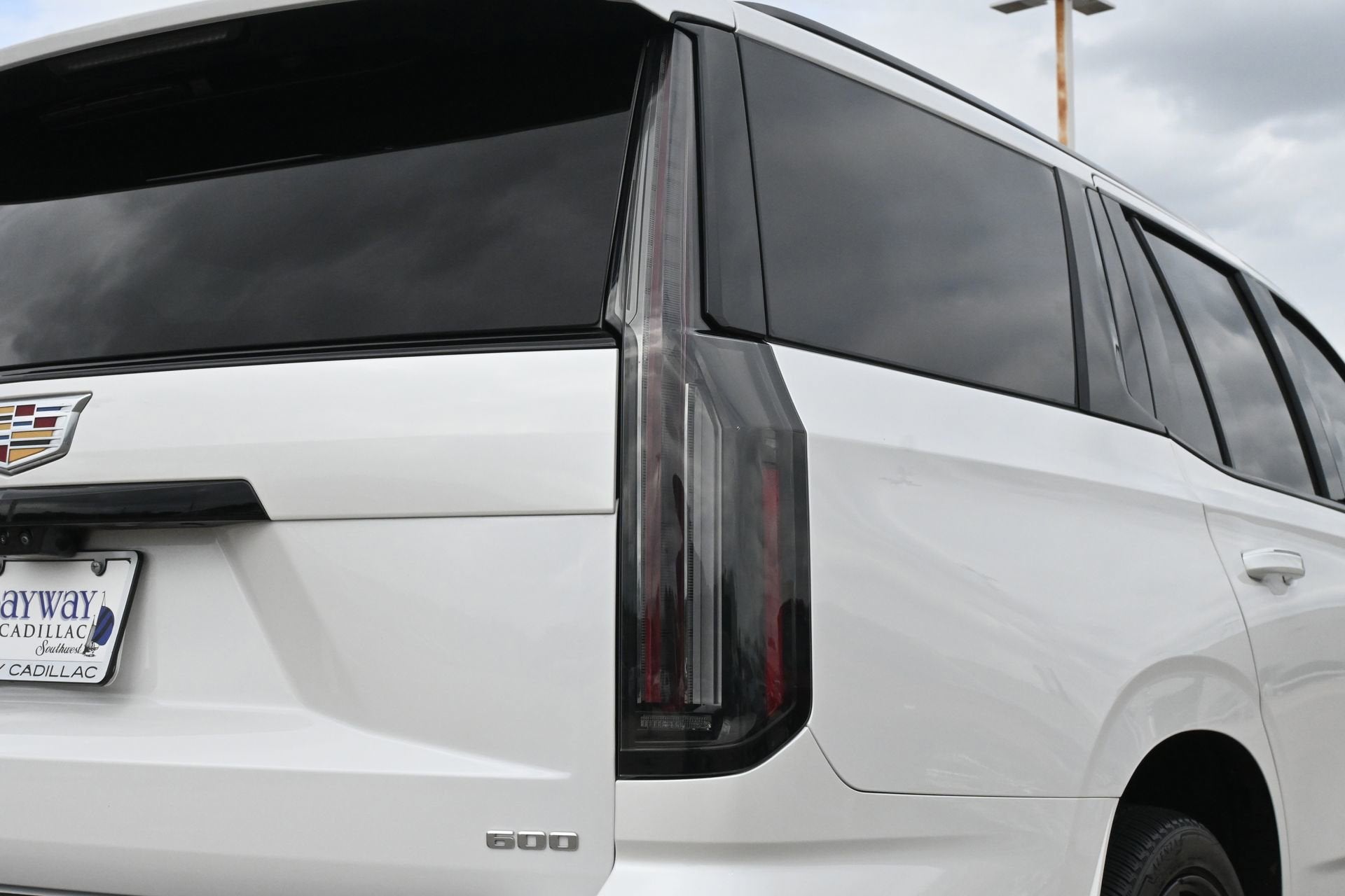 2025 Cadillac Escalade Sport Platinum