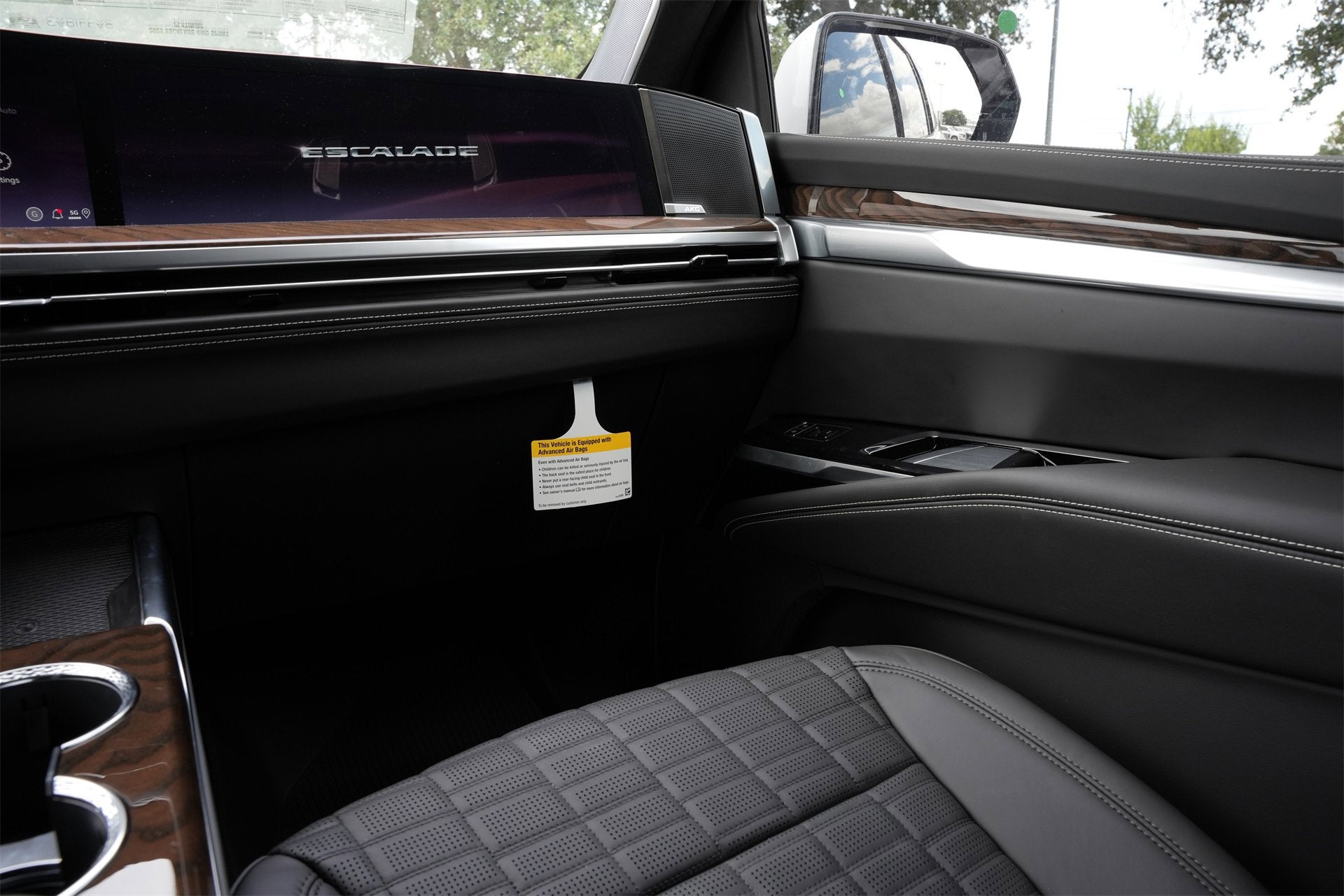 2025 Cadillac Escalade Sport Platinum