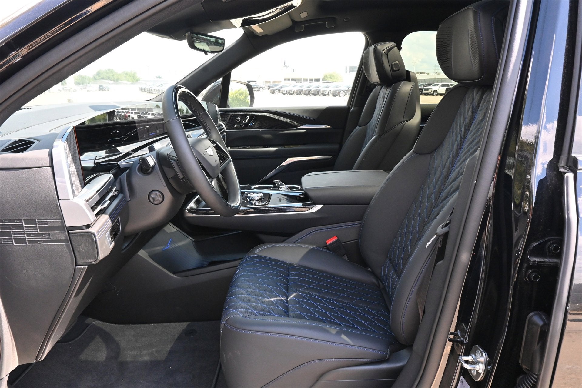 2025 Cadillac ESCALADE IQ Luxury 1