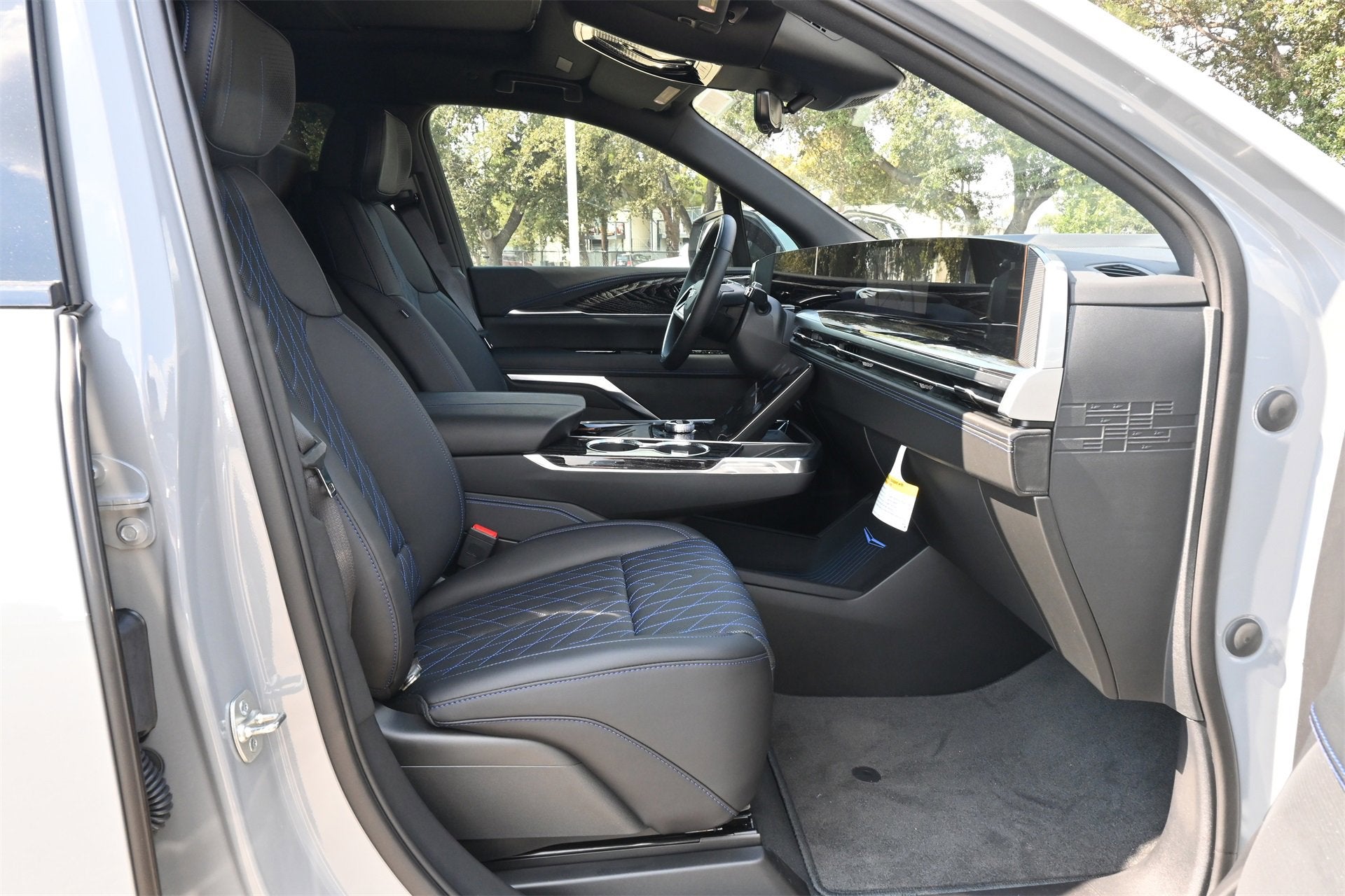 2026 Cadillac ESCALADE IQ Luxury